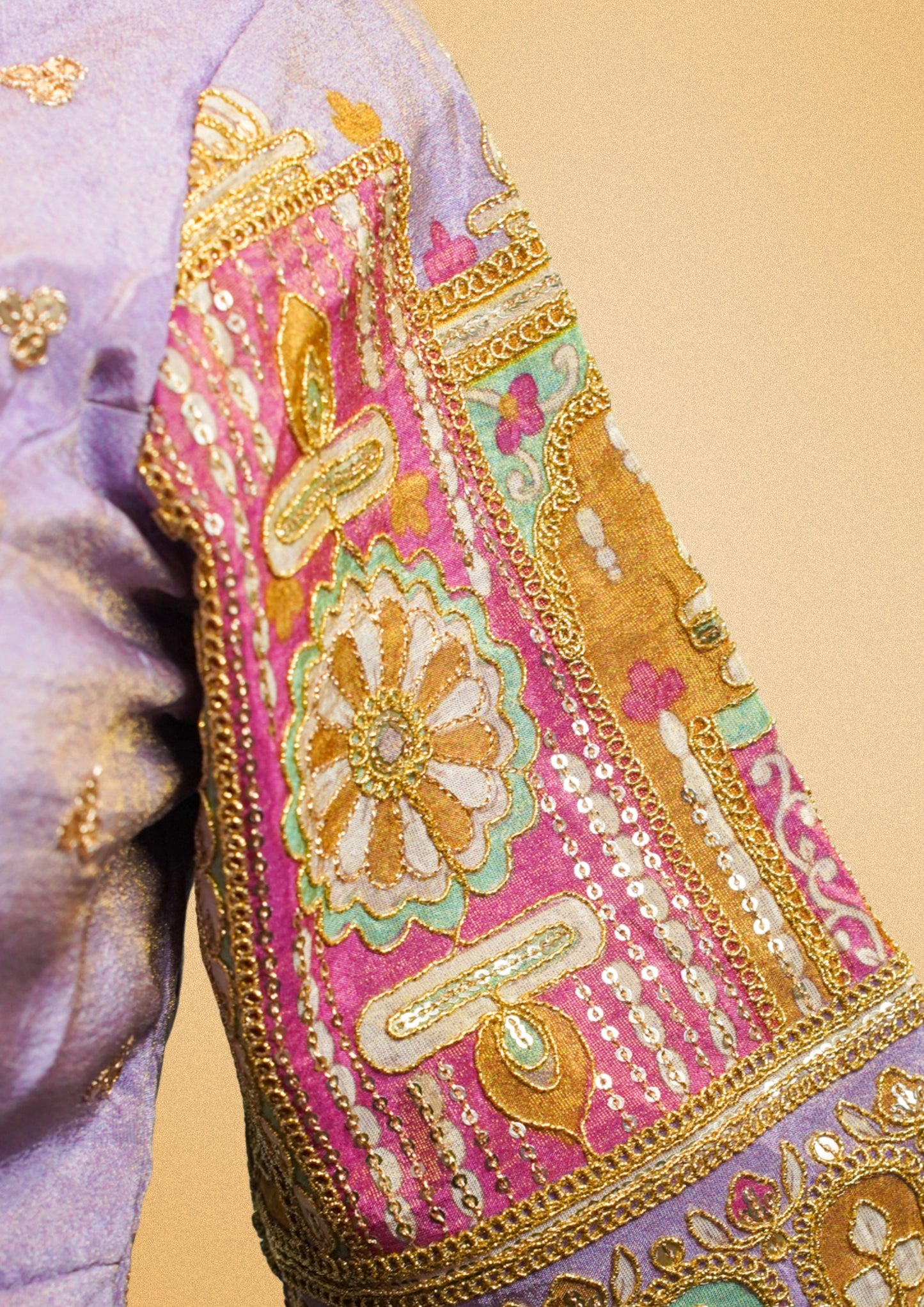 "RDM BL 018B" Banarasi Elegant Lavender Blouse With Golden Embroidery & Designer Sleeves