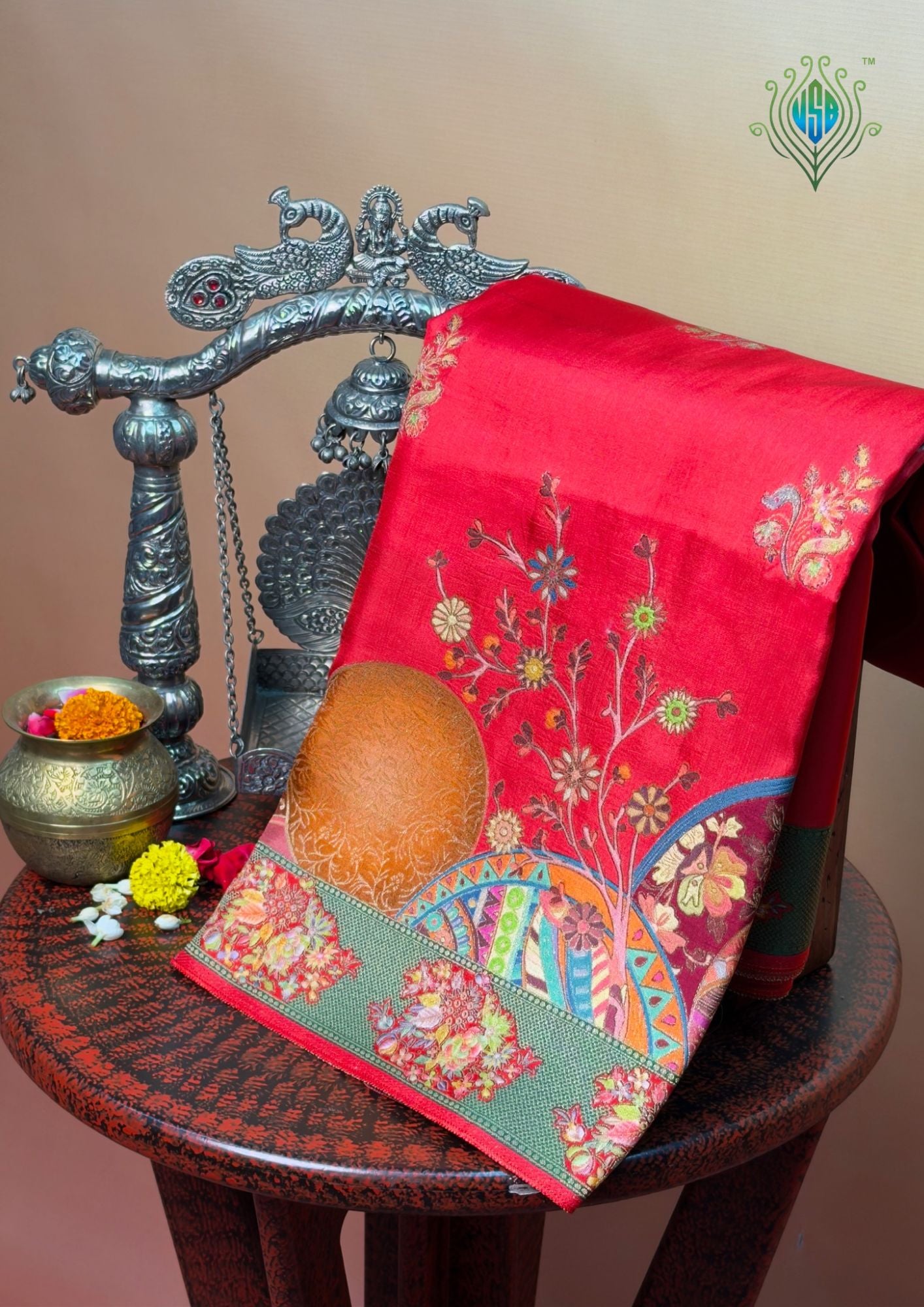 UTSAV BANARAS 476H: Deep Blue Butter Silk Saree with Royal Paisley Position Print & Contrast Blouse