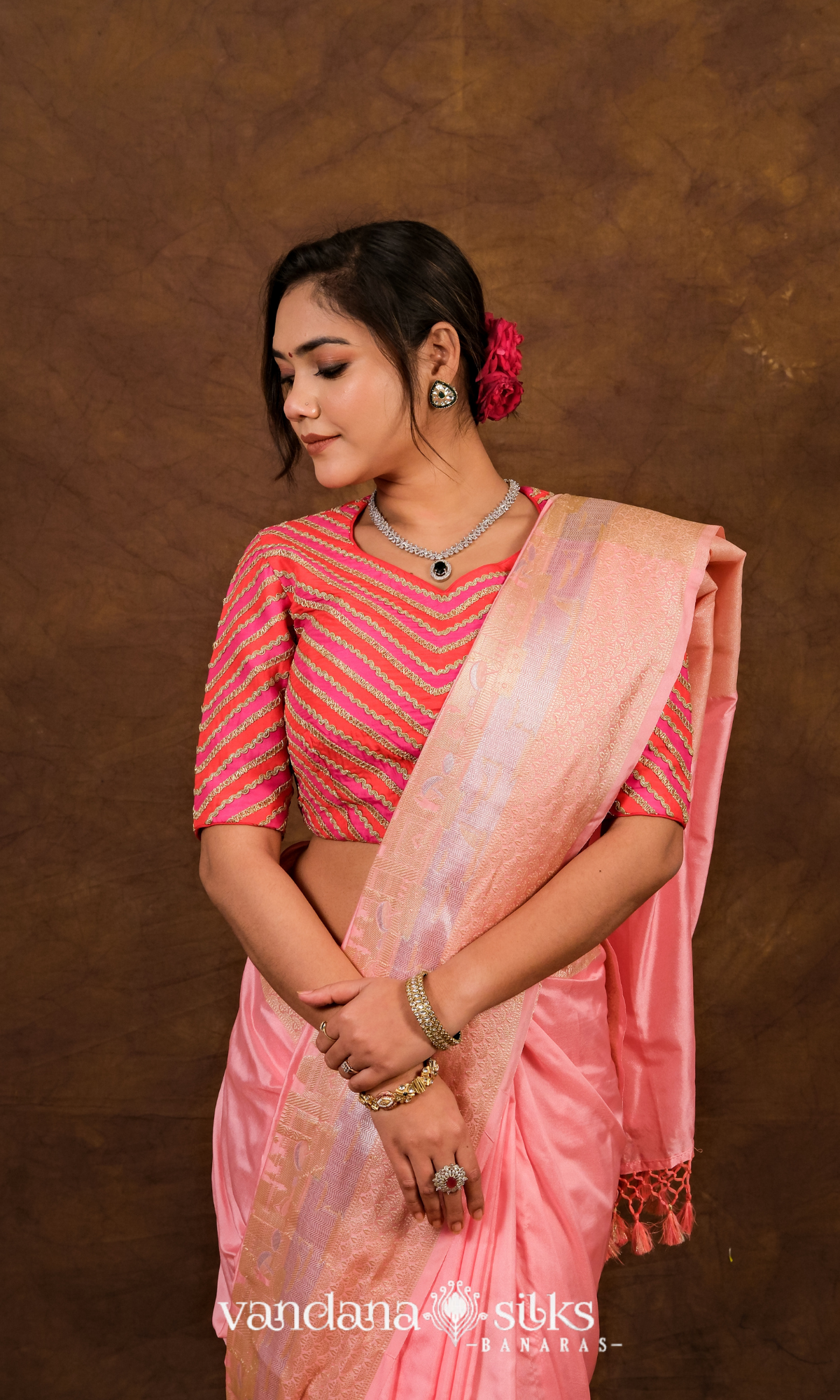 "Bhavya" Peach Kashi Ghat Banarasi Silk Saree