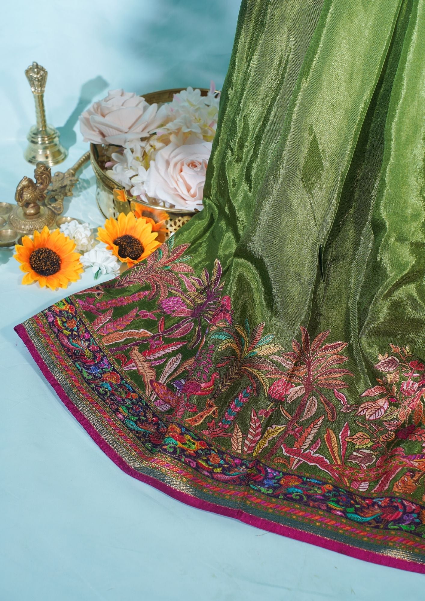 "Waah Banaras 078" Banarasi Green Meenakari Pashmina Silk Saree