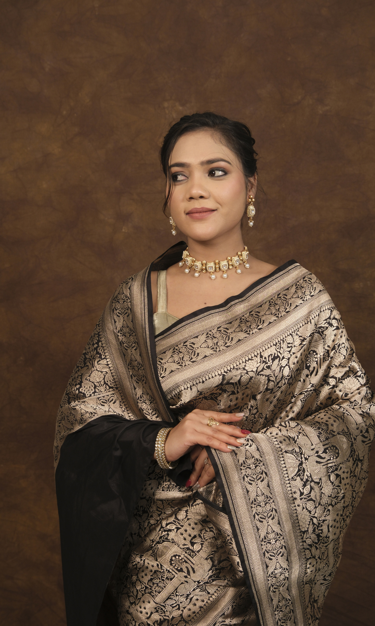 "VIRASAT 160" Pure Banarasi Handloom Silk Brocade Saree: A Masterpiece of Jamewar Technique