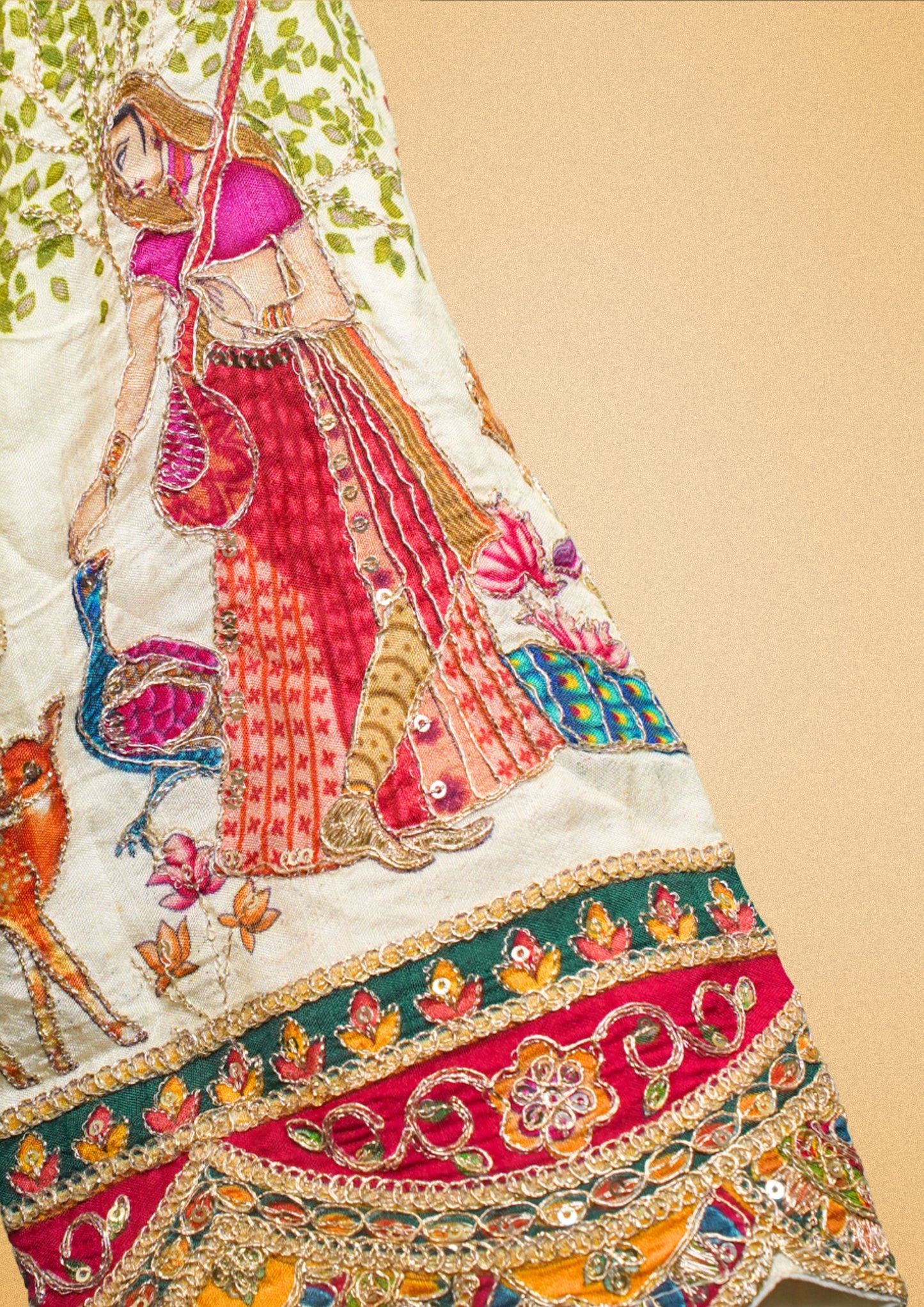 "RDM BL 014C" Banarasi Elegant Ivory Blouse with Embroidered Sleeves & Zari Work