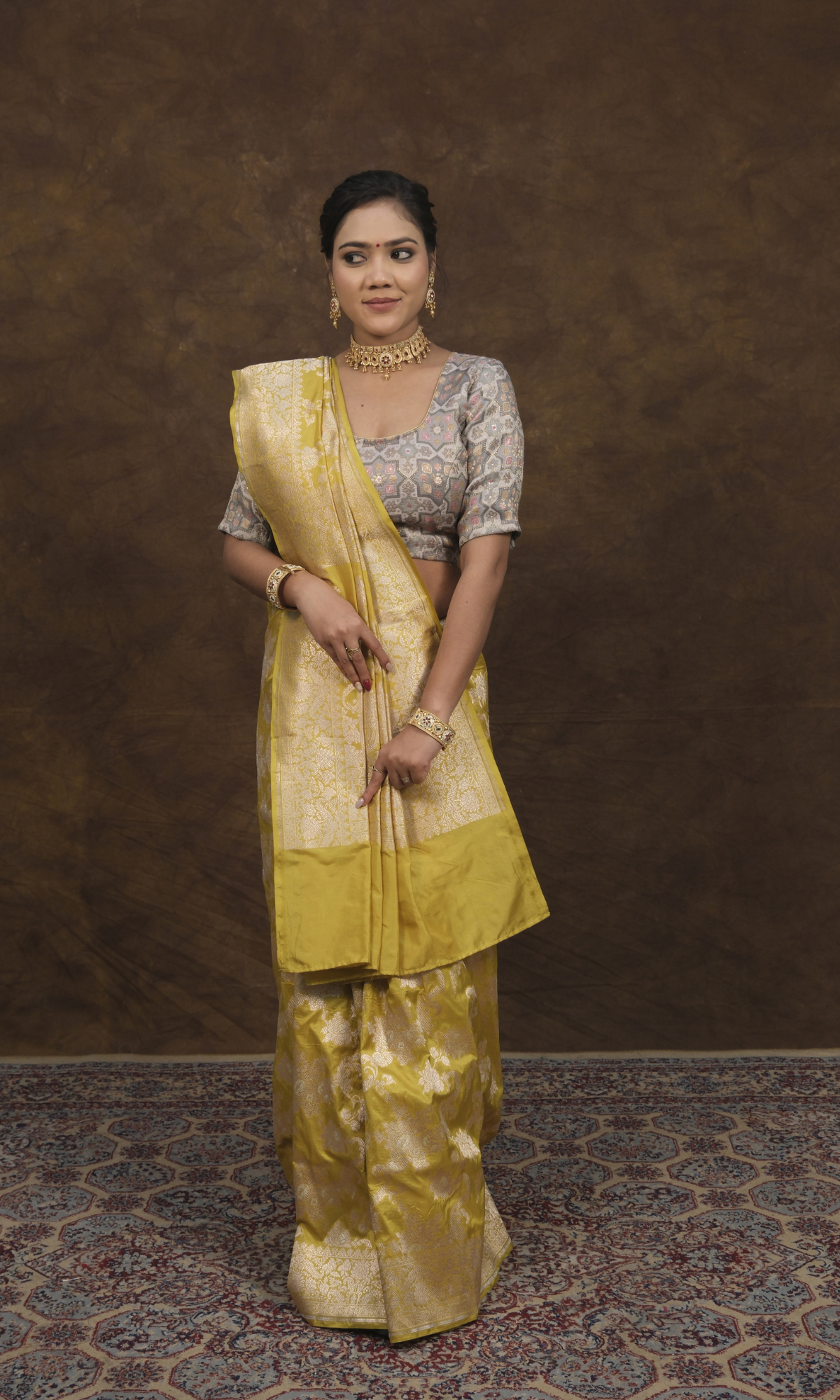 "VIRASAT 164" Banarasi Jangla Jaal Saree: Woven with Pure Gold Rupa Zari and A-Grade Silk