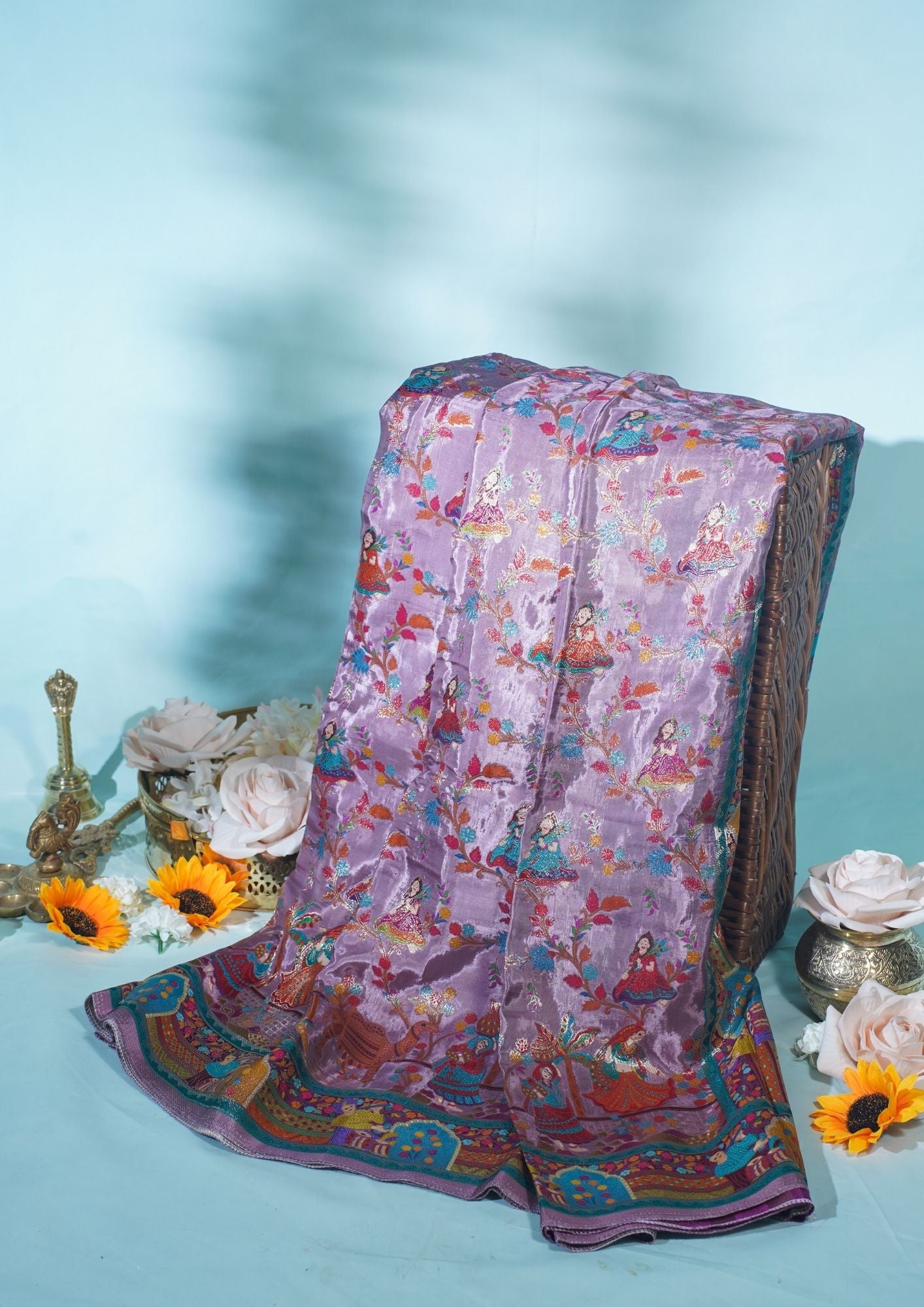 "Waah Banaras 077" Banarasi Lavender Meenakari Mashru Silk Saree