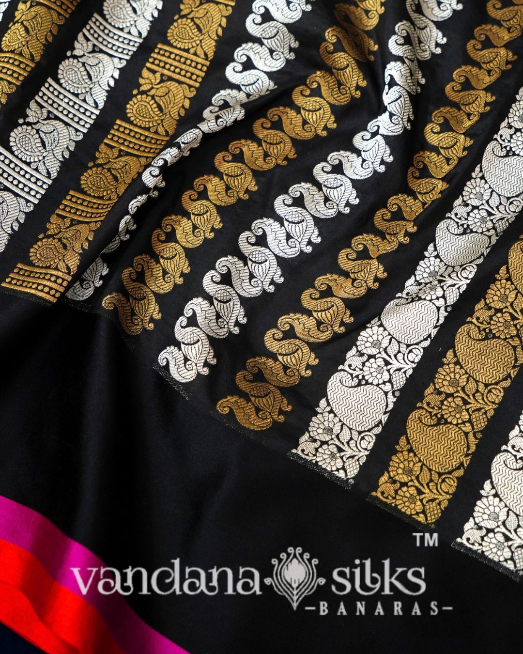"VIRASAT 171" Pure Banarasi Silk Saree With Gold & Silver Zari