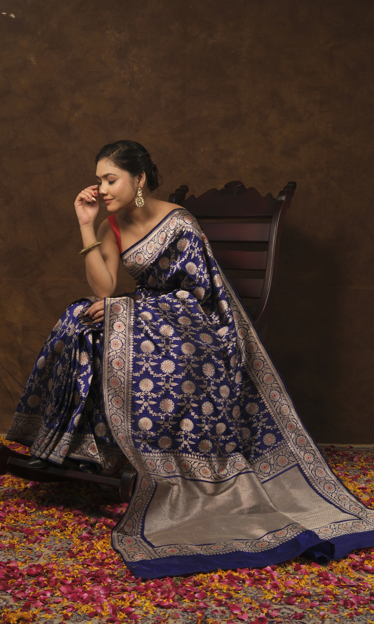 "VIRASAT 161" Traditional Banarasi Saree with Exquisite Mughal Motif Border