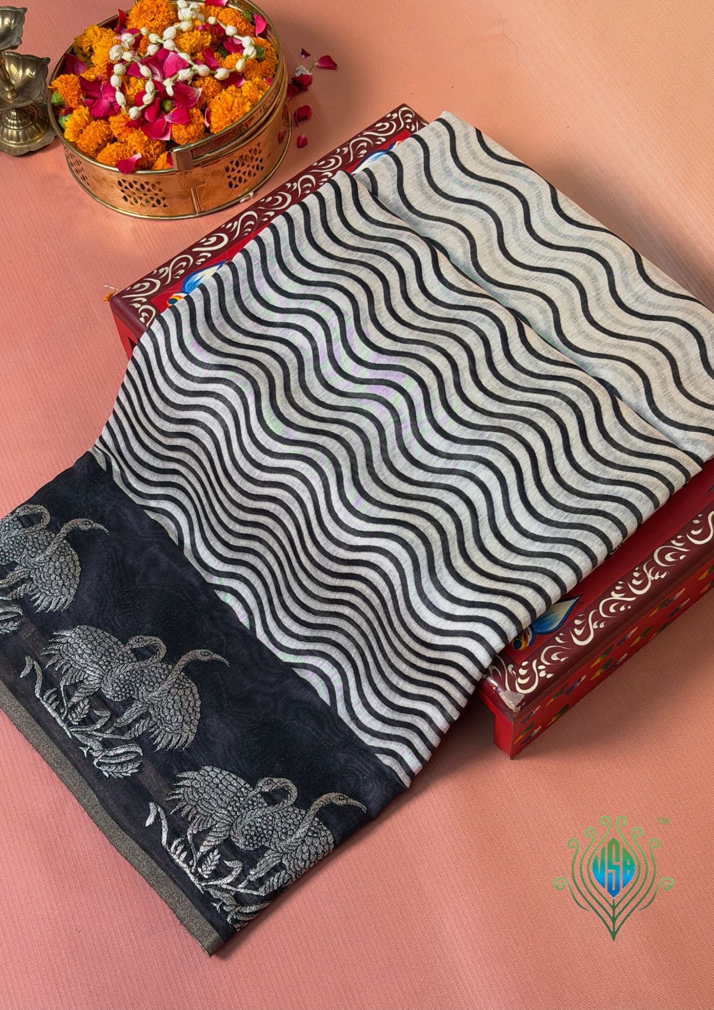UTSAV BANARAS 408: Steel Grey Raw Silk Saree with Laheriya Design & Silver Floral Buta Border