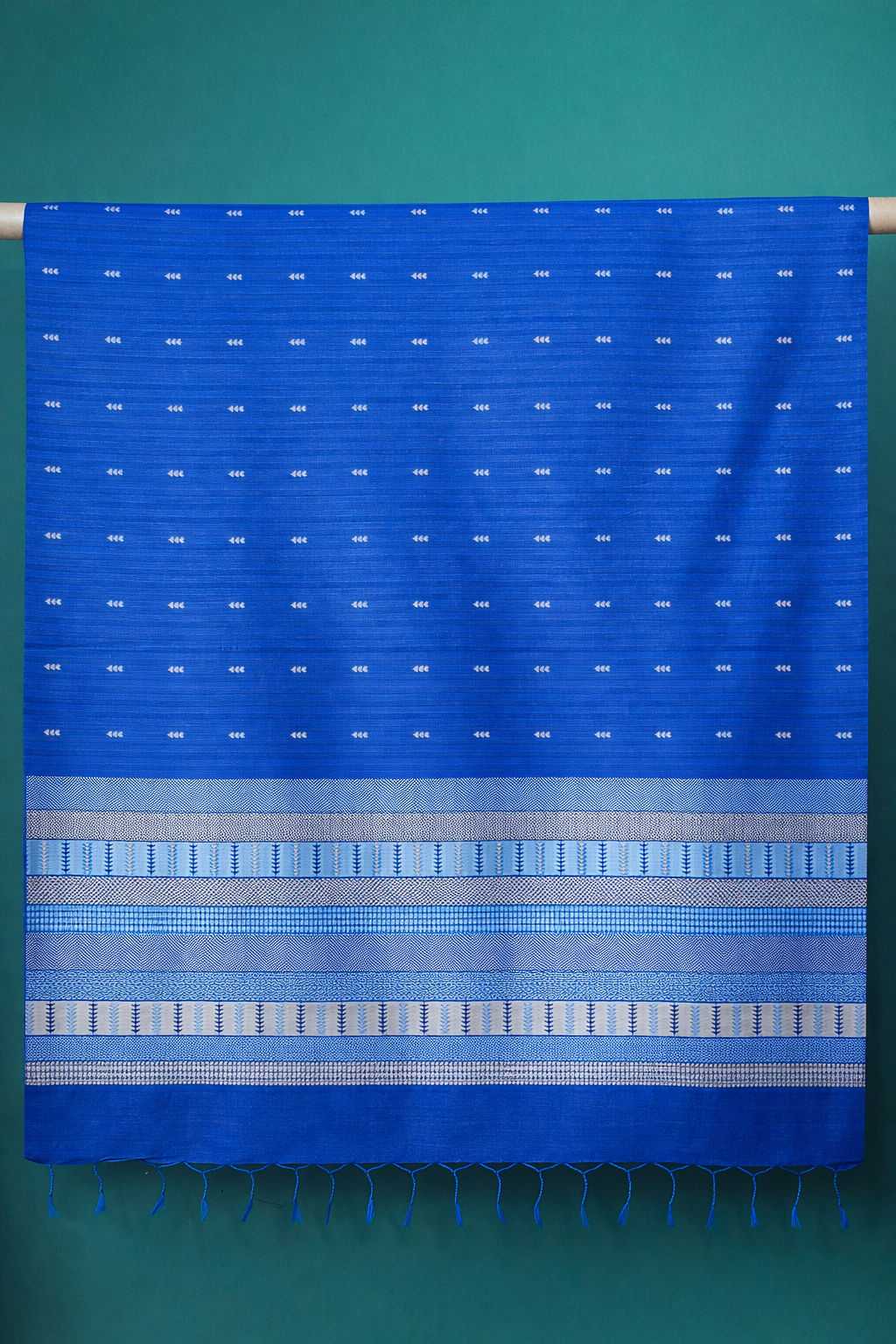UTSAV BANARAS 212: Rich Deep Blue Banarasi Raw Silk Saree with All-Over Buti & Zari-Thread Woven Palla