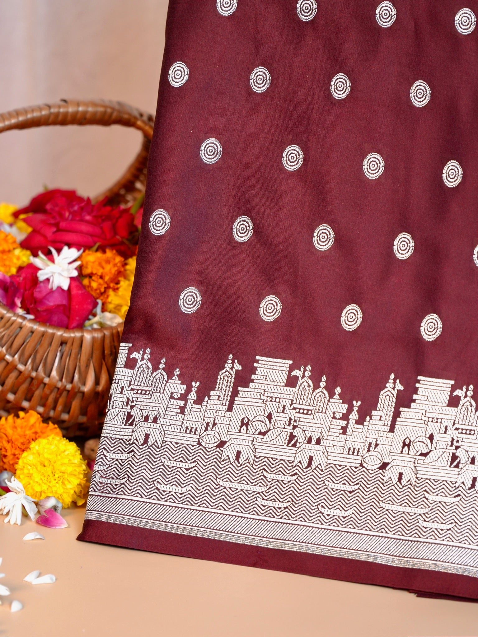 Waah Banaras 055G: Banarasi Pure Mashru silk saree with Ghat Border