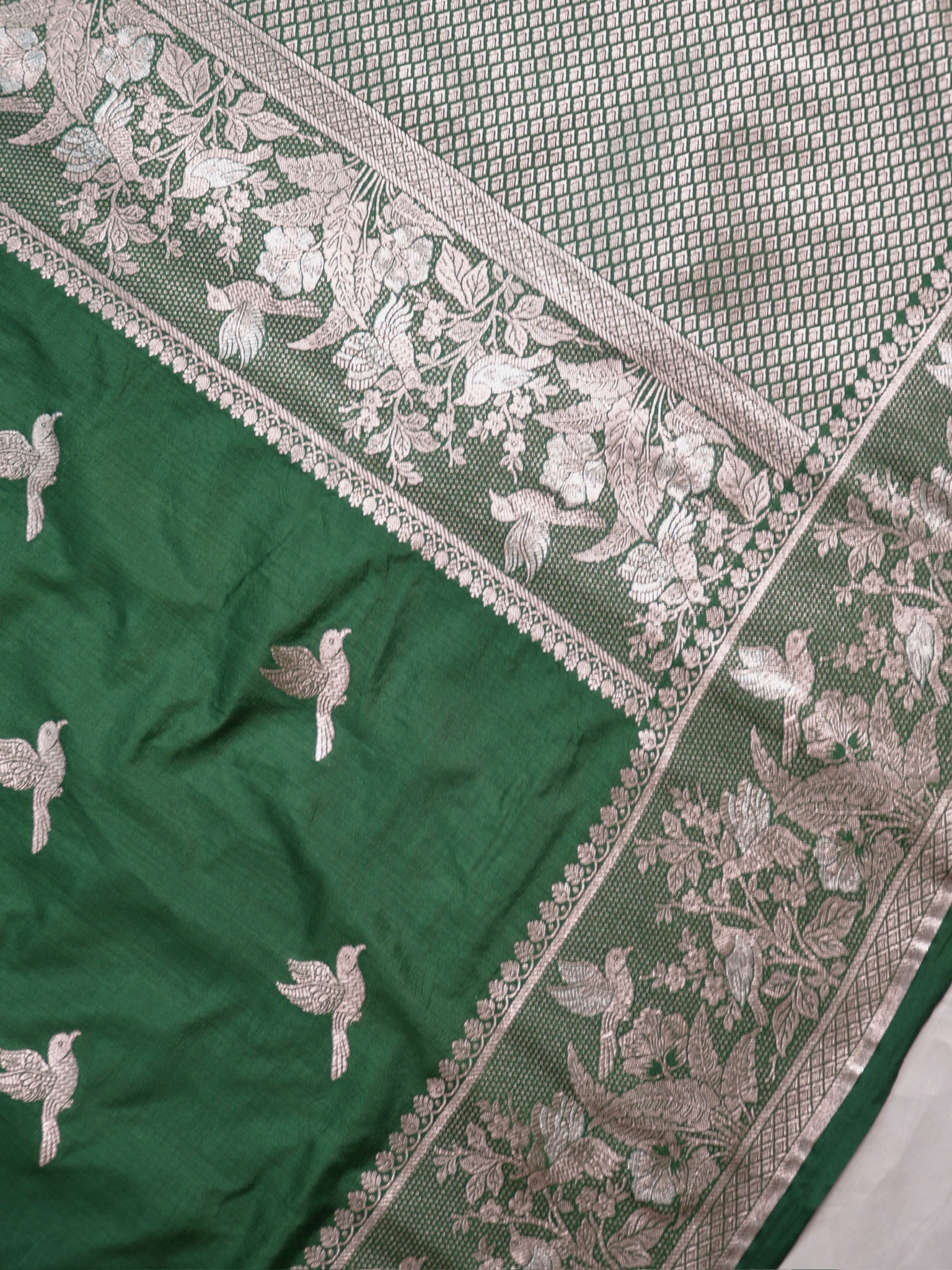 Waah Banaras 182C: Rifle green Semi Katan Silk Saree With Beautiful Bird Border