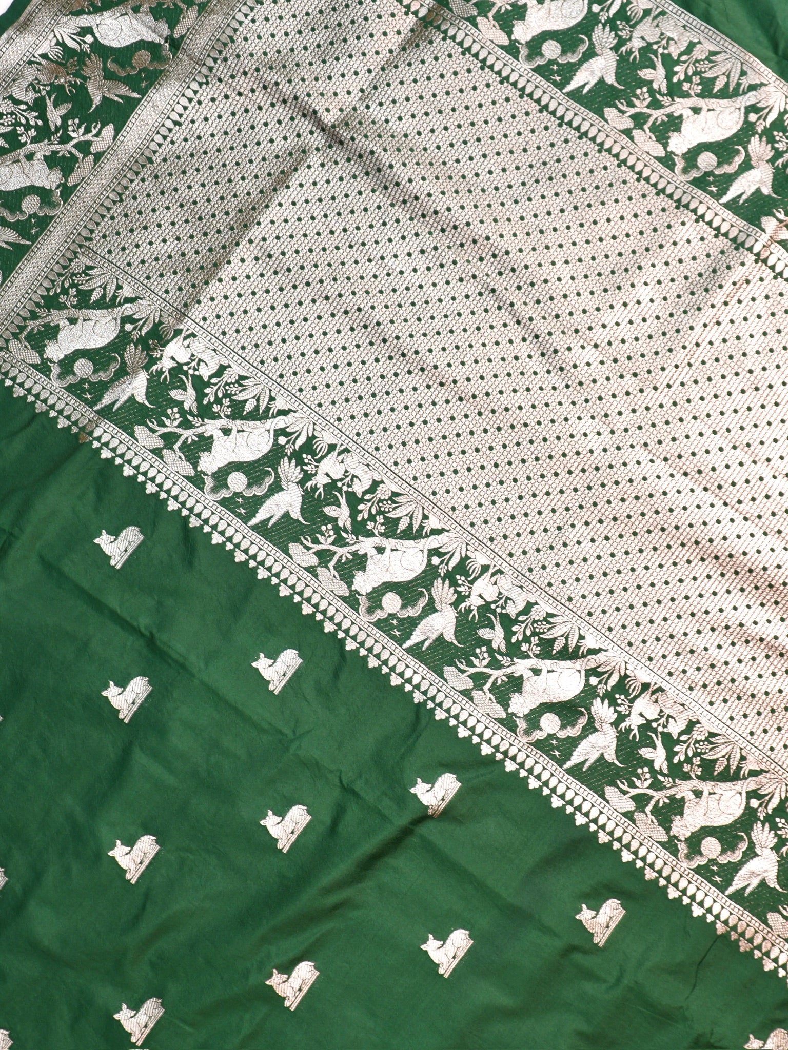 Waah Banaras 180D: Pine green Semi Katan Silk Saree With Beautiful Bird Border