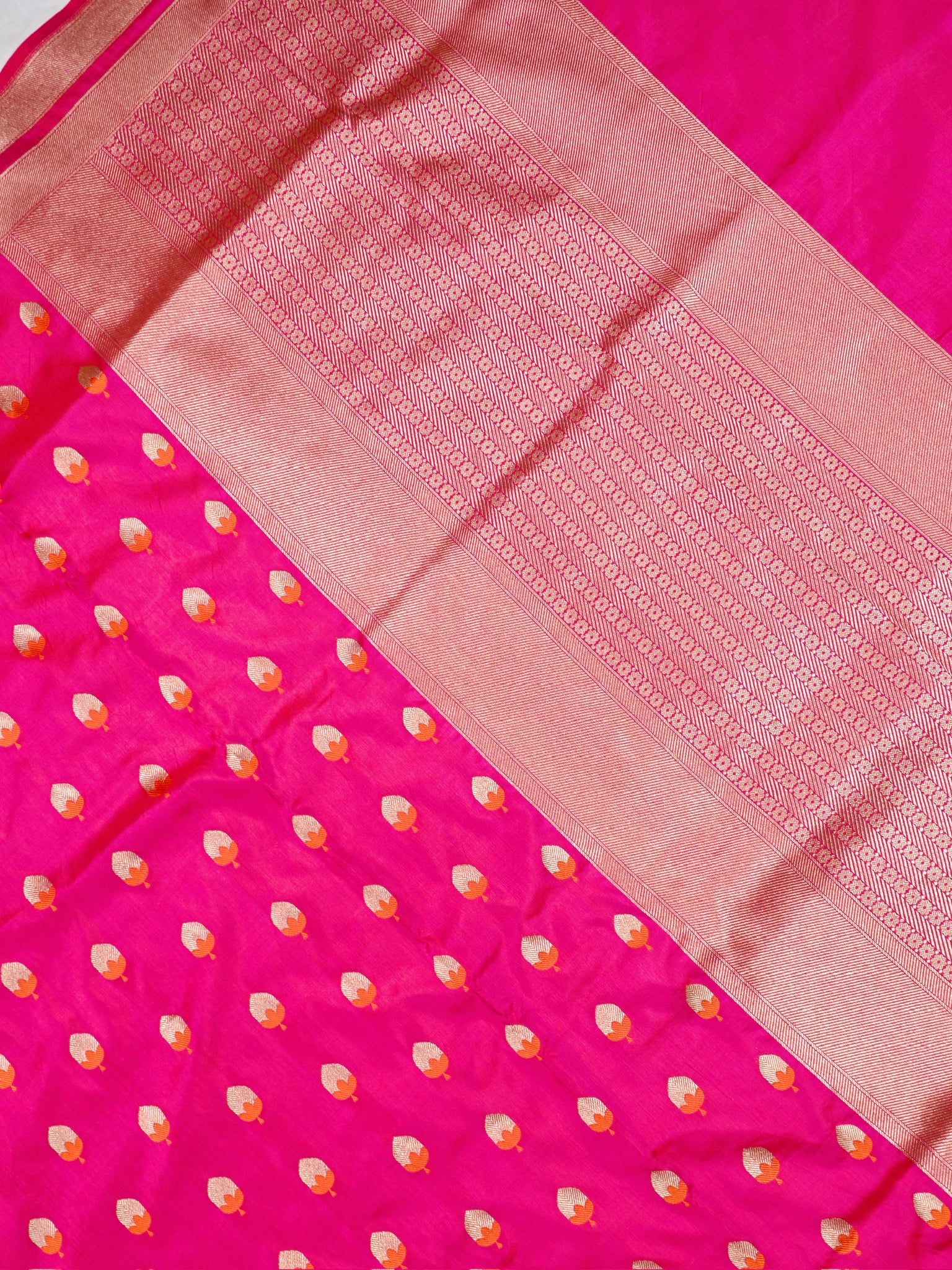 VIRASAT 1008: Celebrity Choice Pure Handloom Katan Silk Meenakari Saree