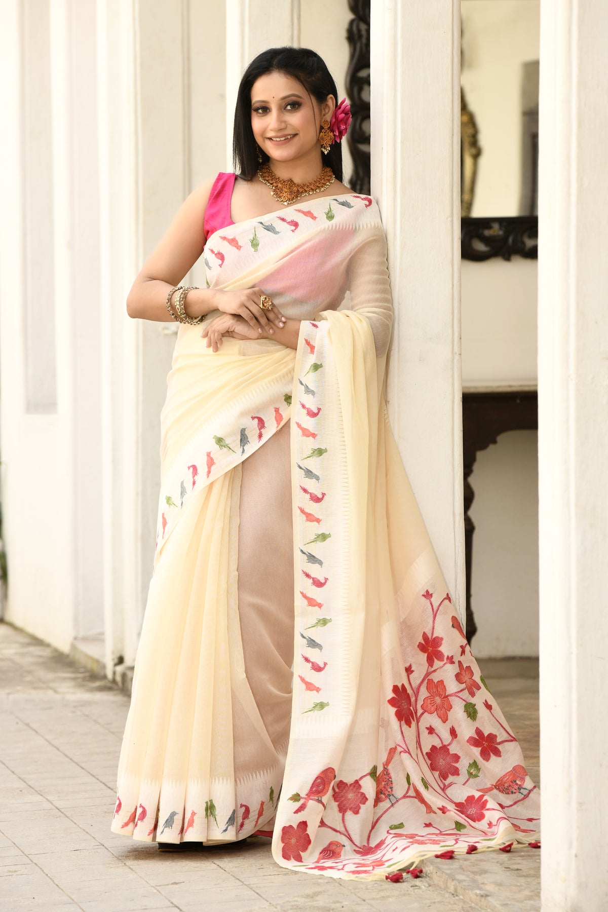 UTSAV BANARAS 516: Bone White Soft Cotton Silk Saree with Resham Bird Motif Border & Floral Palla