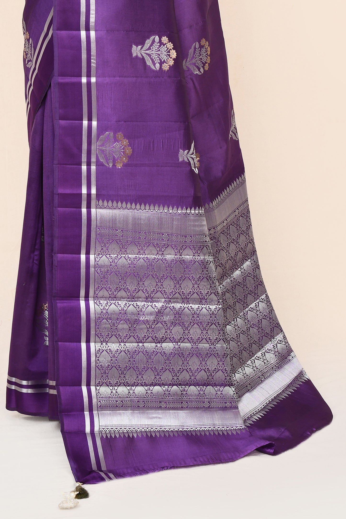 "SILK BANARAS 055" Pure Banarasi Silk Saree