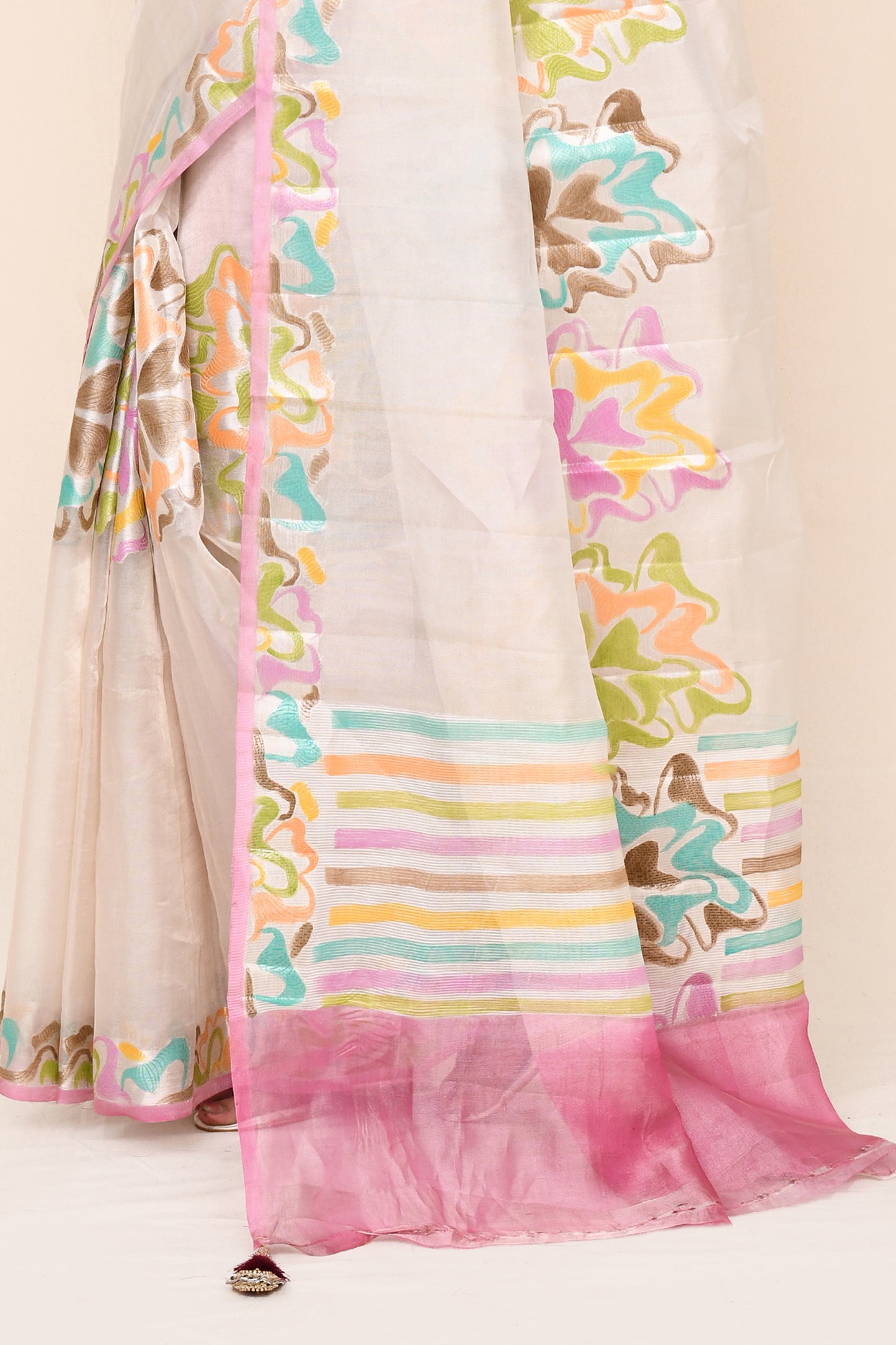 Vajra Pure Tissue Silk Saree With Centre Rangkat Pattern