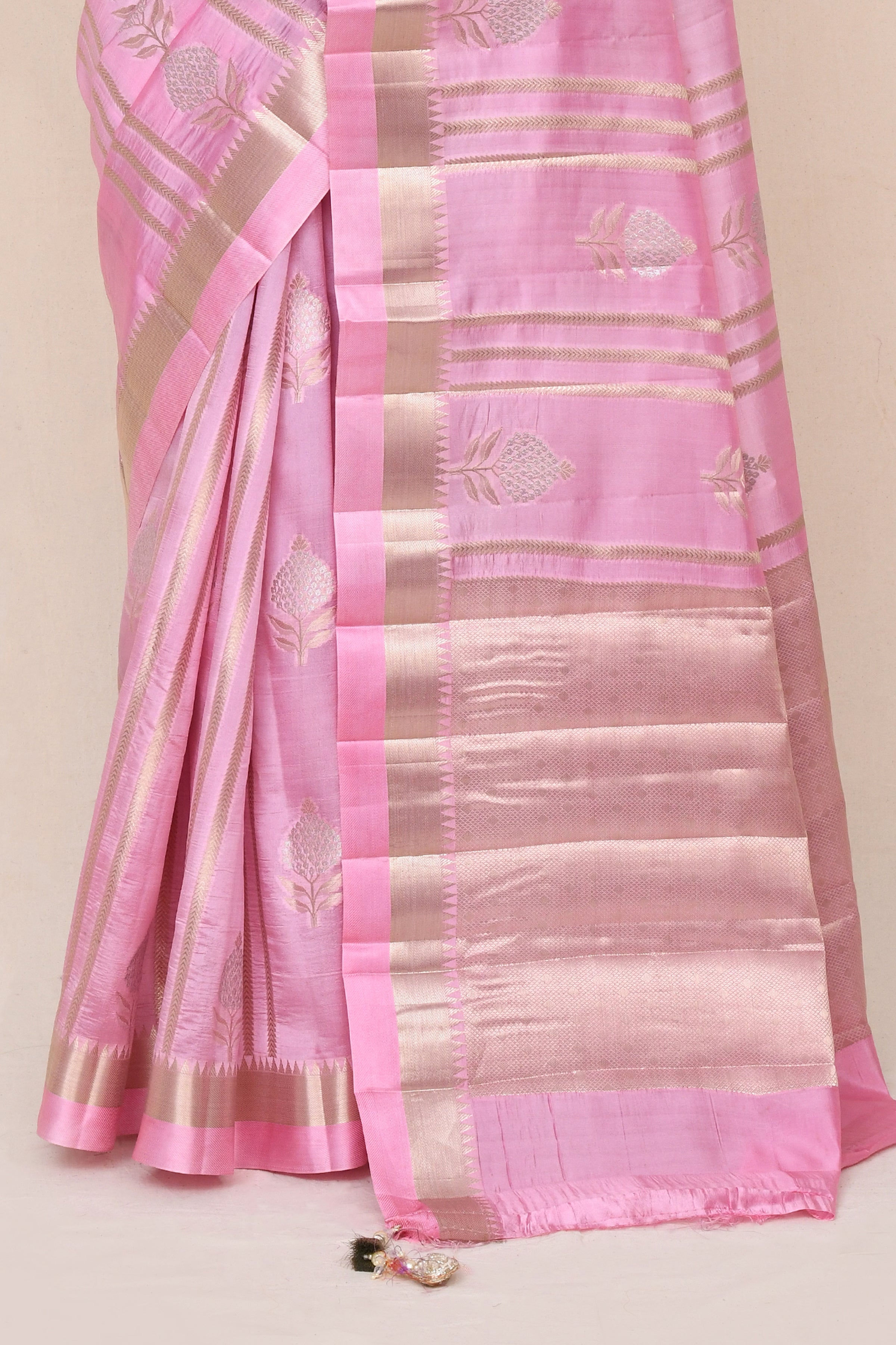 "SILK BANARAS 073" Pure Silk Saree With Zari Work