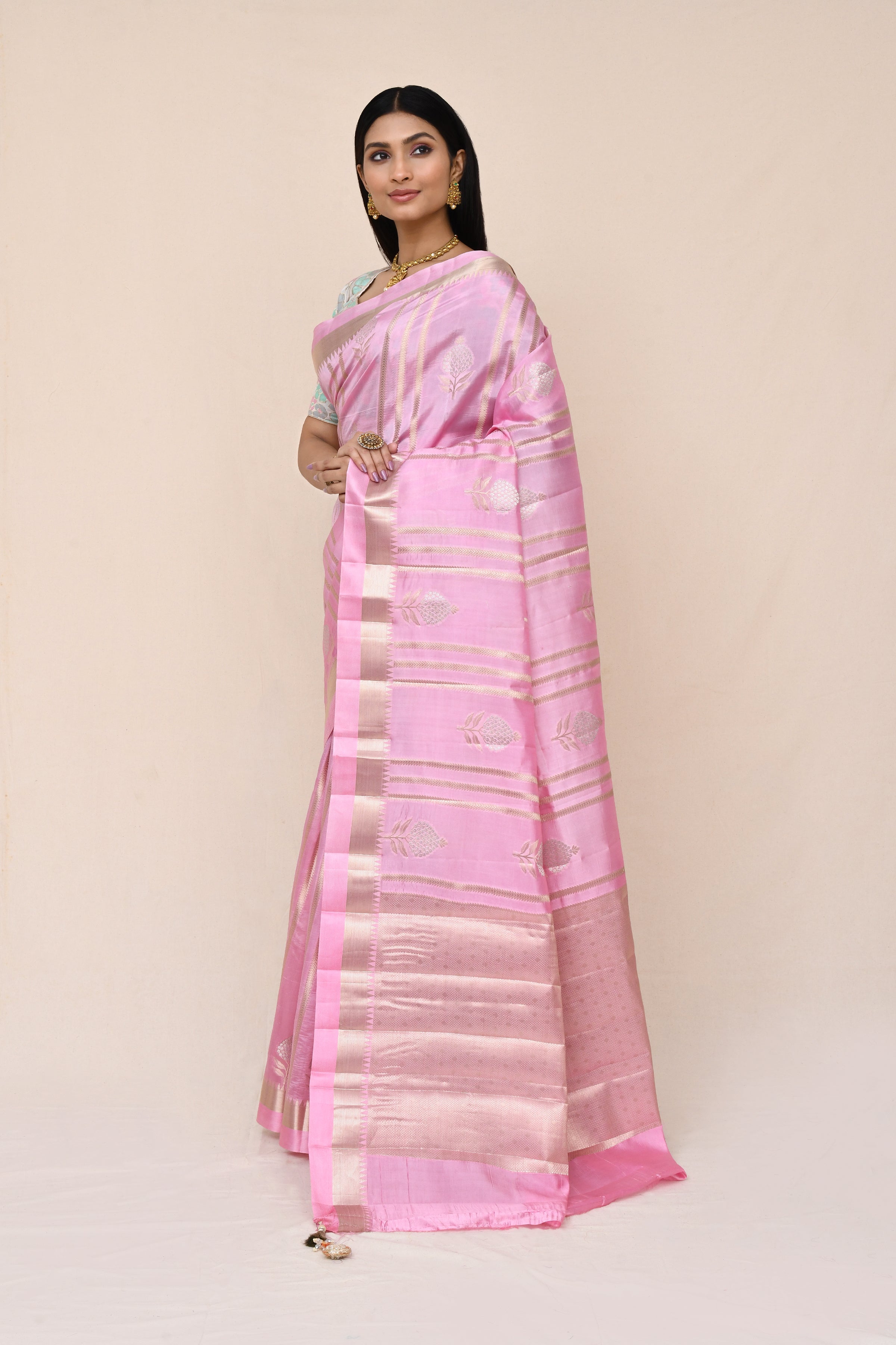 "SILK BANARAS 073" Pure Silk Saree With Zari Work