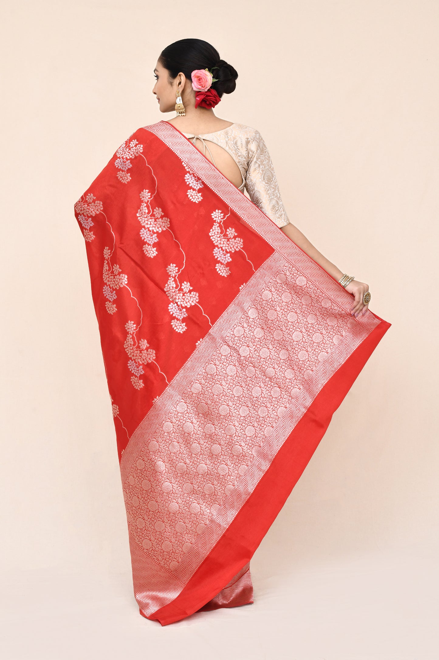 "WAAH BANARAS 035" Red Banarasi Soft Silk Saree