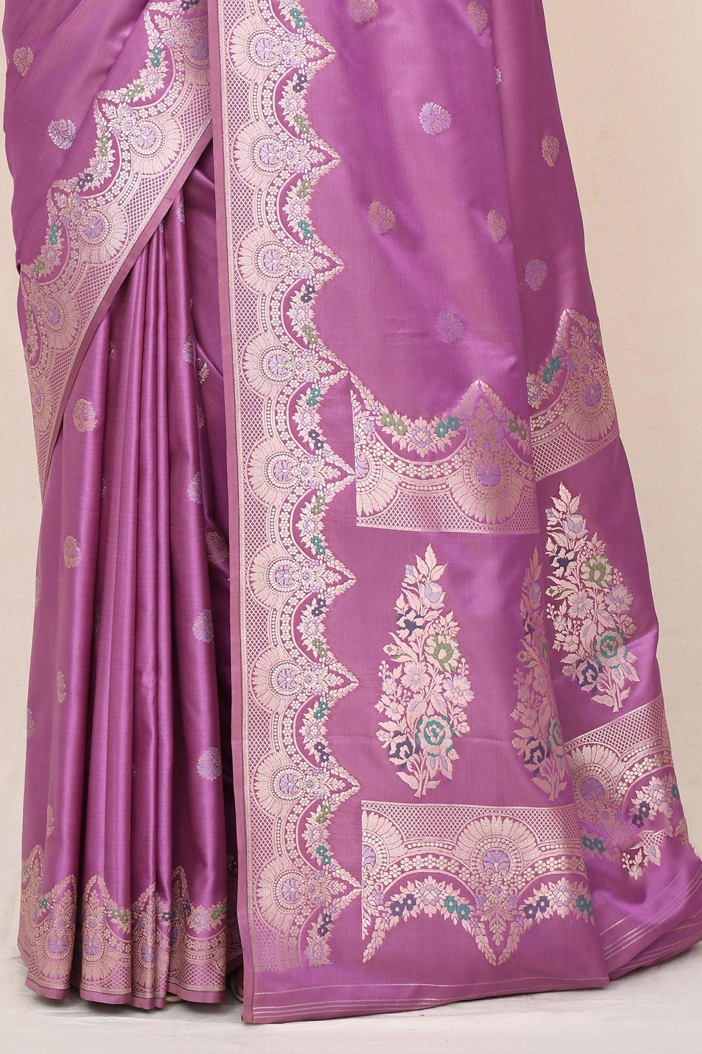 "WAAH BANARAS 042" Lavender Banarasi Katan Silk Saree