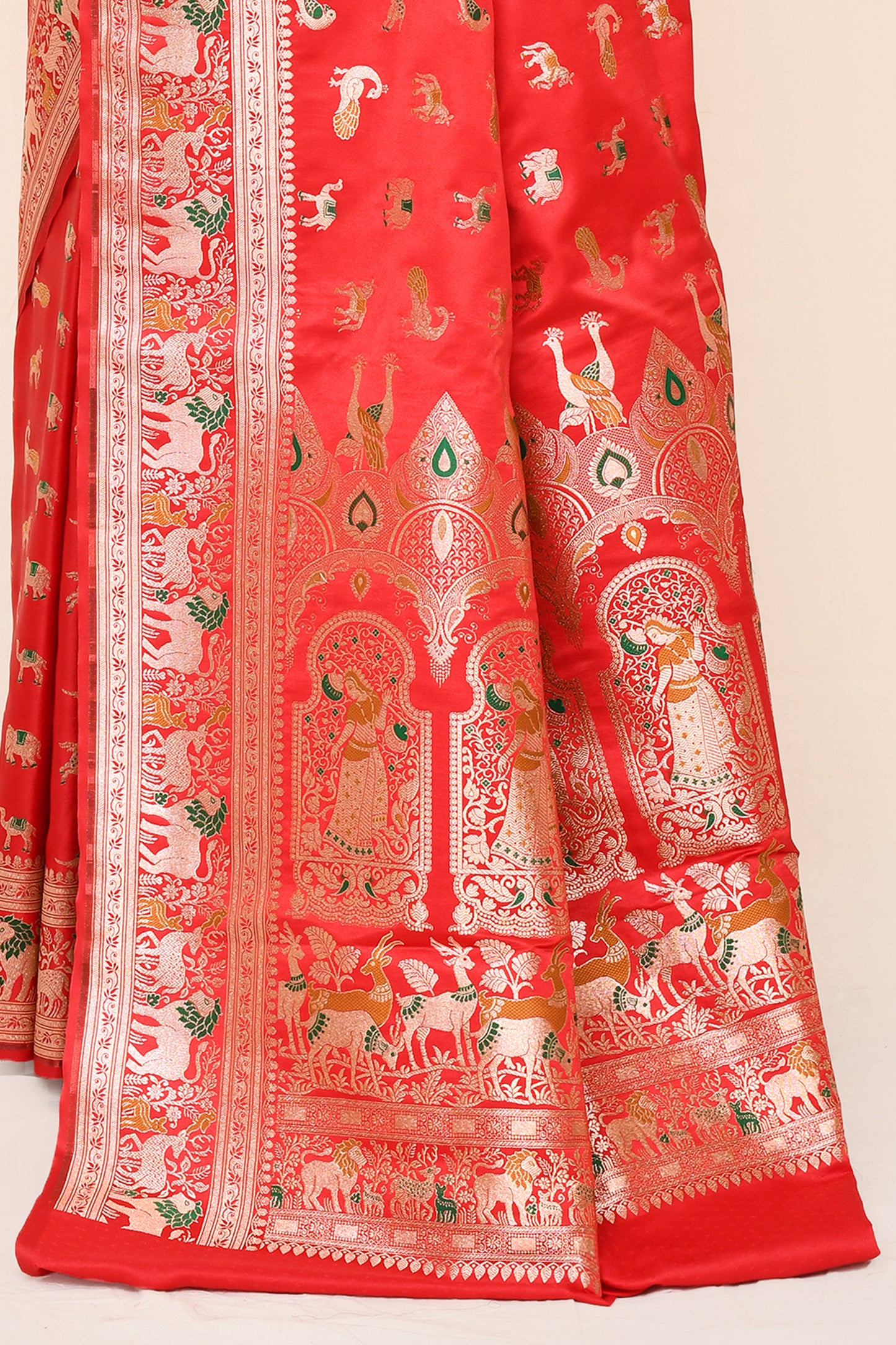 "WAAH BANARAS 043" Pure Banarasi Handloom Figure Work Saree