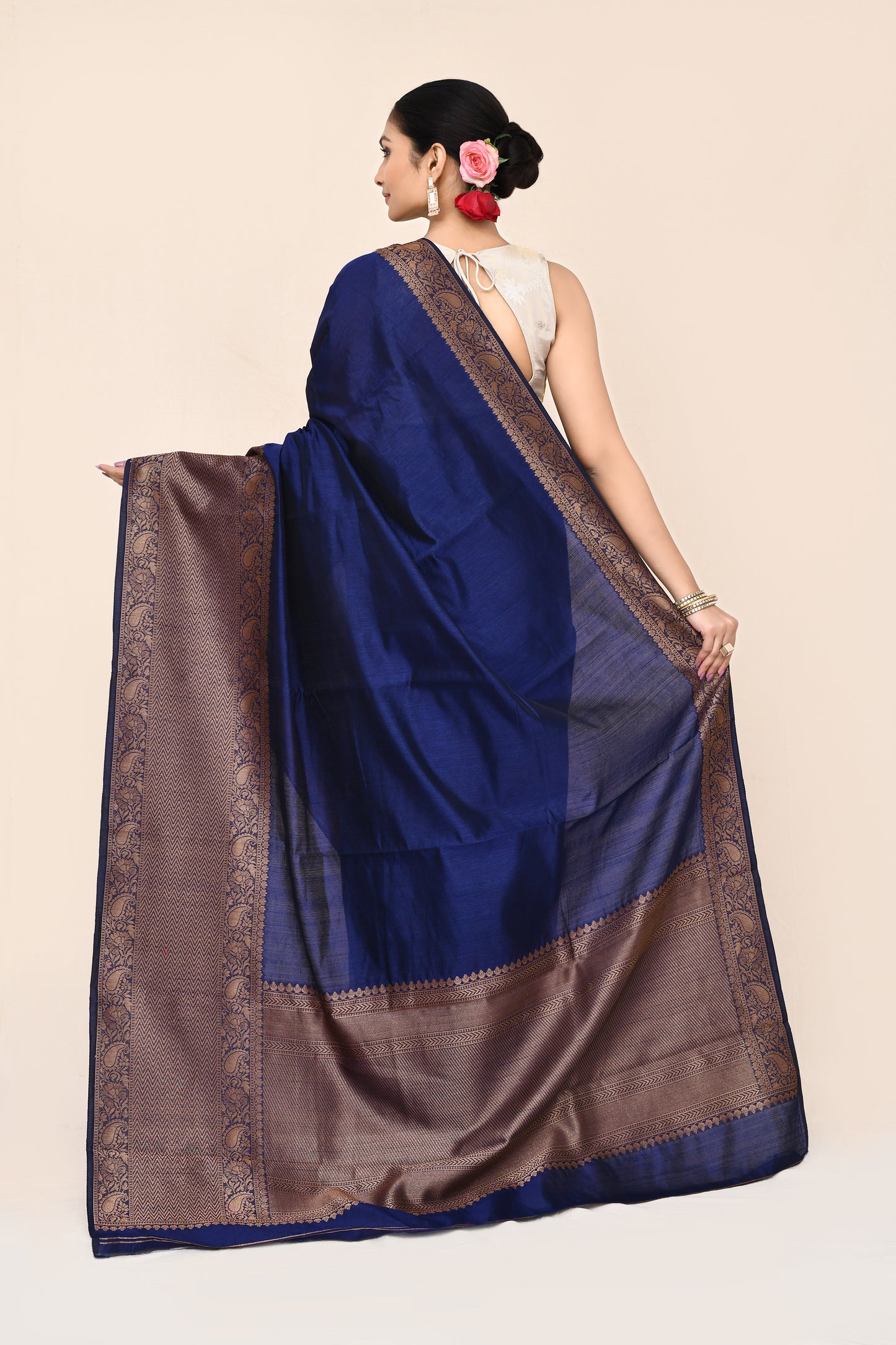 Santoshi Blanded Soft Banarasi Silk Saree