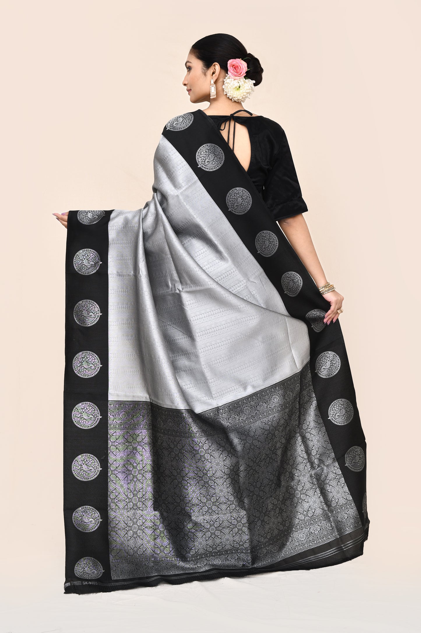 Bhavanes Grey Tanchoi Banarasi Silk Saree