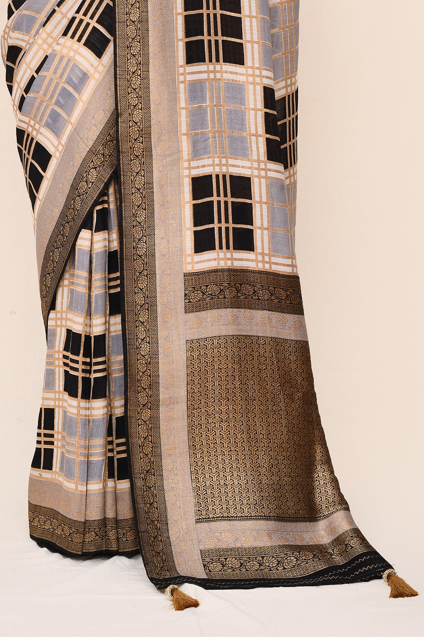 Kamla Handloom Pashmina Silk Saree