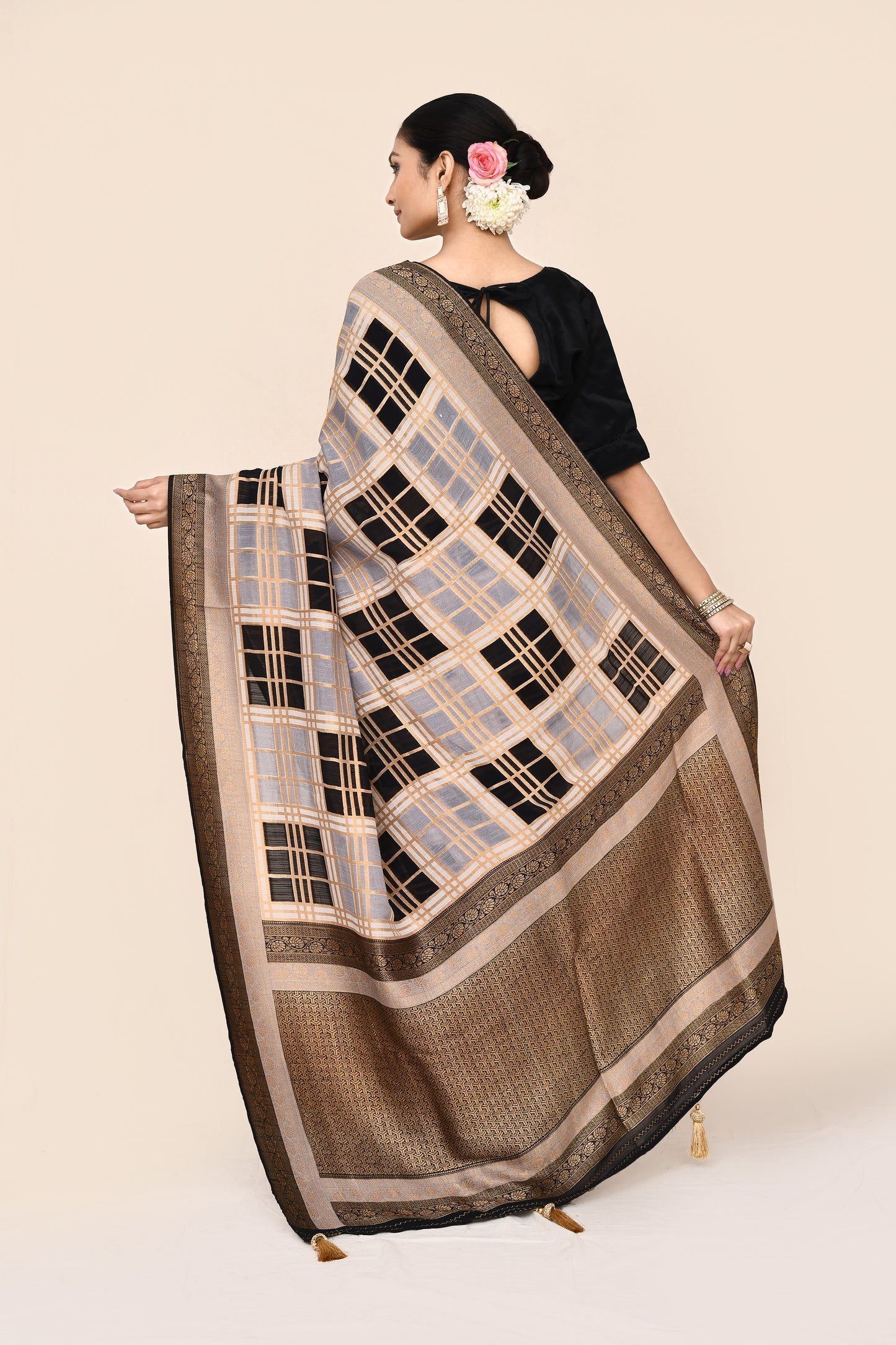 Kamla Handloom Pashmina Silk Saree