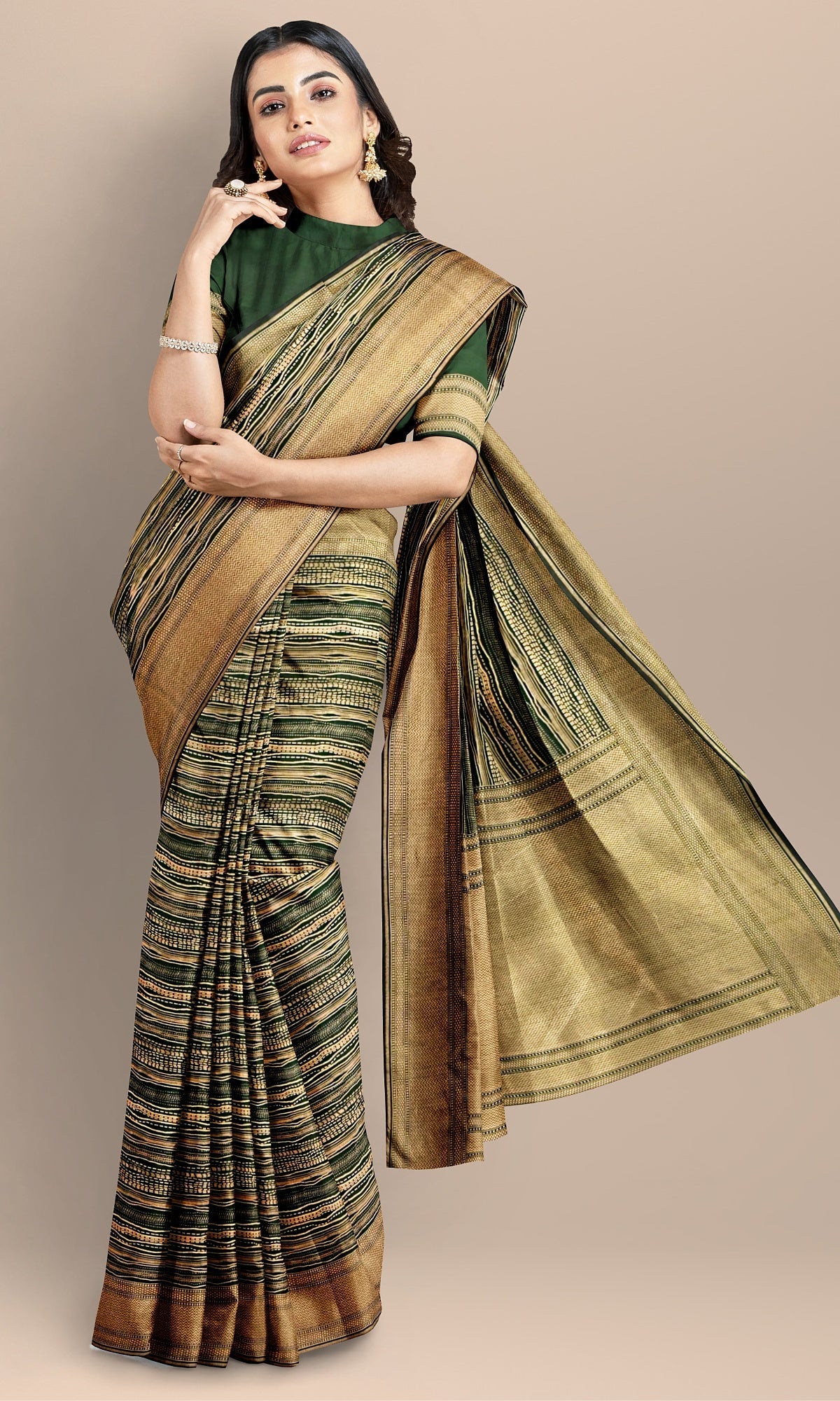 Handwoven Banarasi Pure Silk Bottle Green Wedding Saree