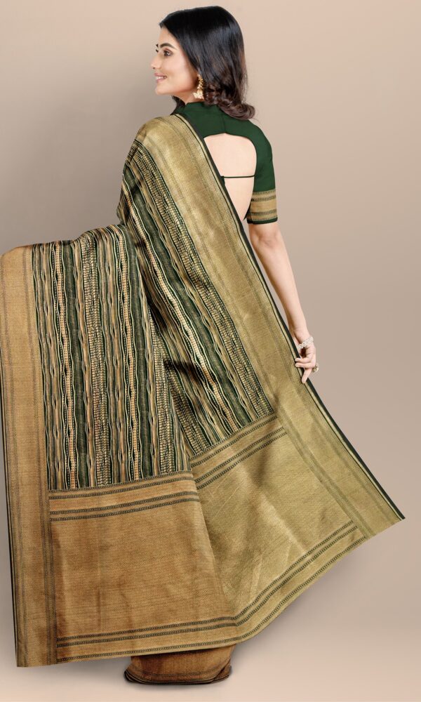 Handwoven Banarasi Pure Silk Bottle Green Wedding Saree