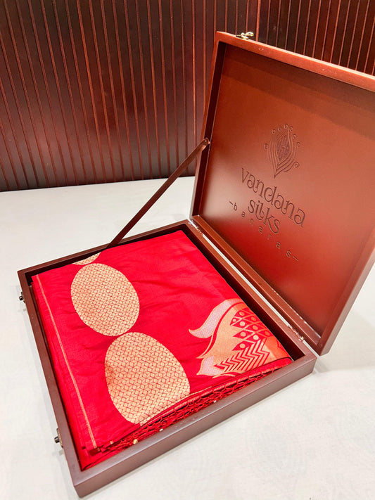 "VIRASAT 156" Master Piece Pure Silk Handloom with Real Zari Saree