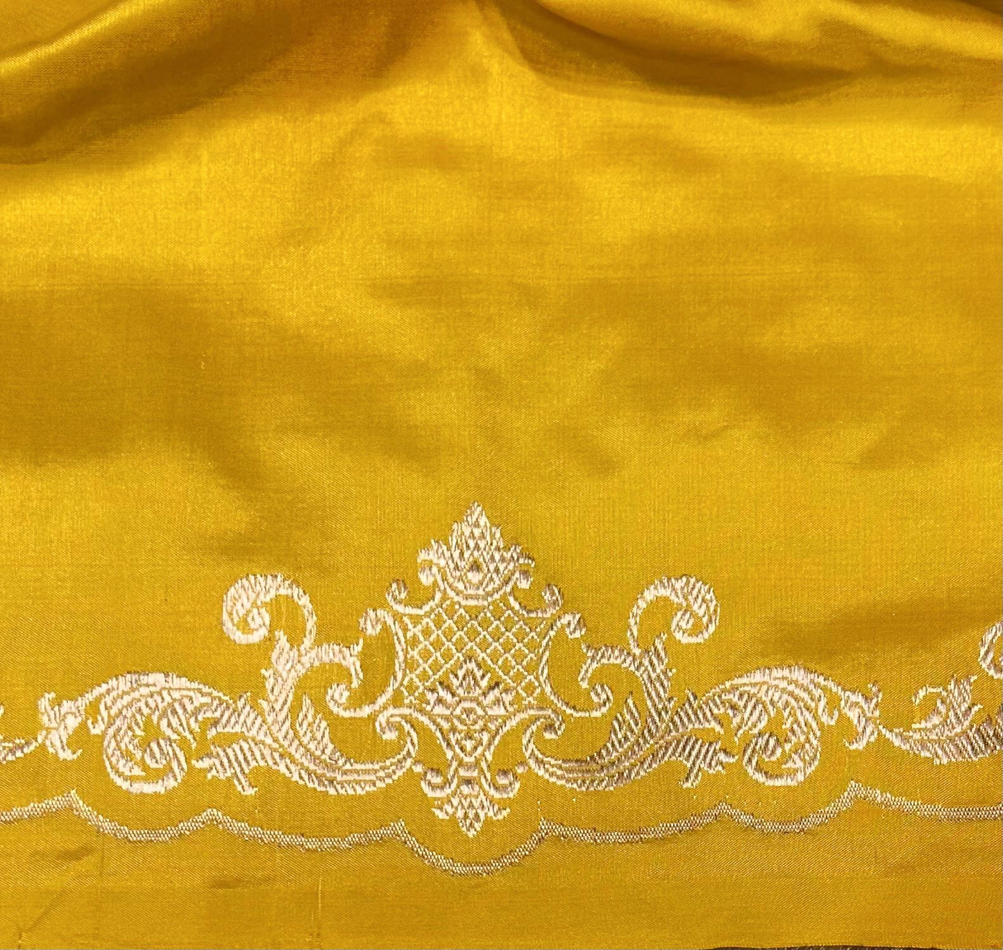 Bhimad Pure Katan Silk Konia Pallu Saree with Brocade Blouse – Kadhwa Weave, Silk Mark Certified