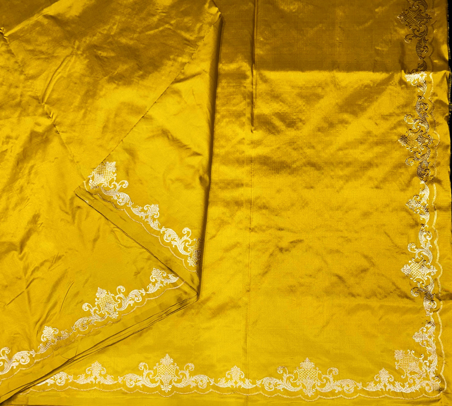 Bhimad Pure Katan Silk Konia Pallu Saree with Brocade Blouse – Kadhwa Weave, Silk Mark Certified