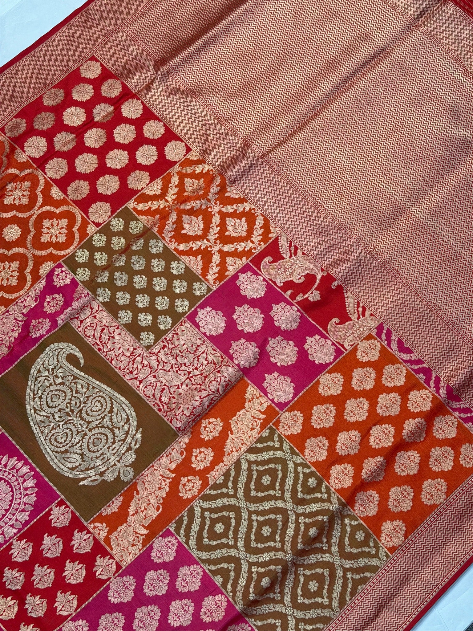 VIRASAT 374: Pure Handloom Katan Silk Rangkat Saree with Intricate Zari Weaving (Silk Mark Certified)