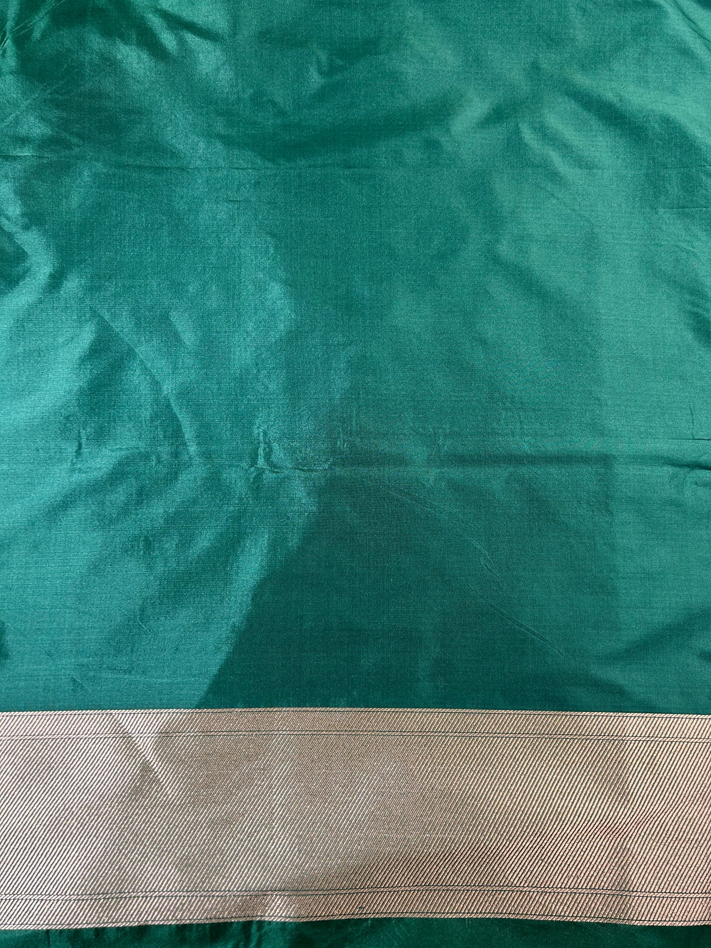 "VIRASAT 203" Nita Ambani Handwoven Banarasi Jaal Silk Saree