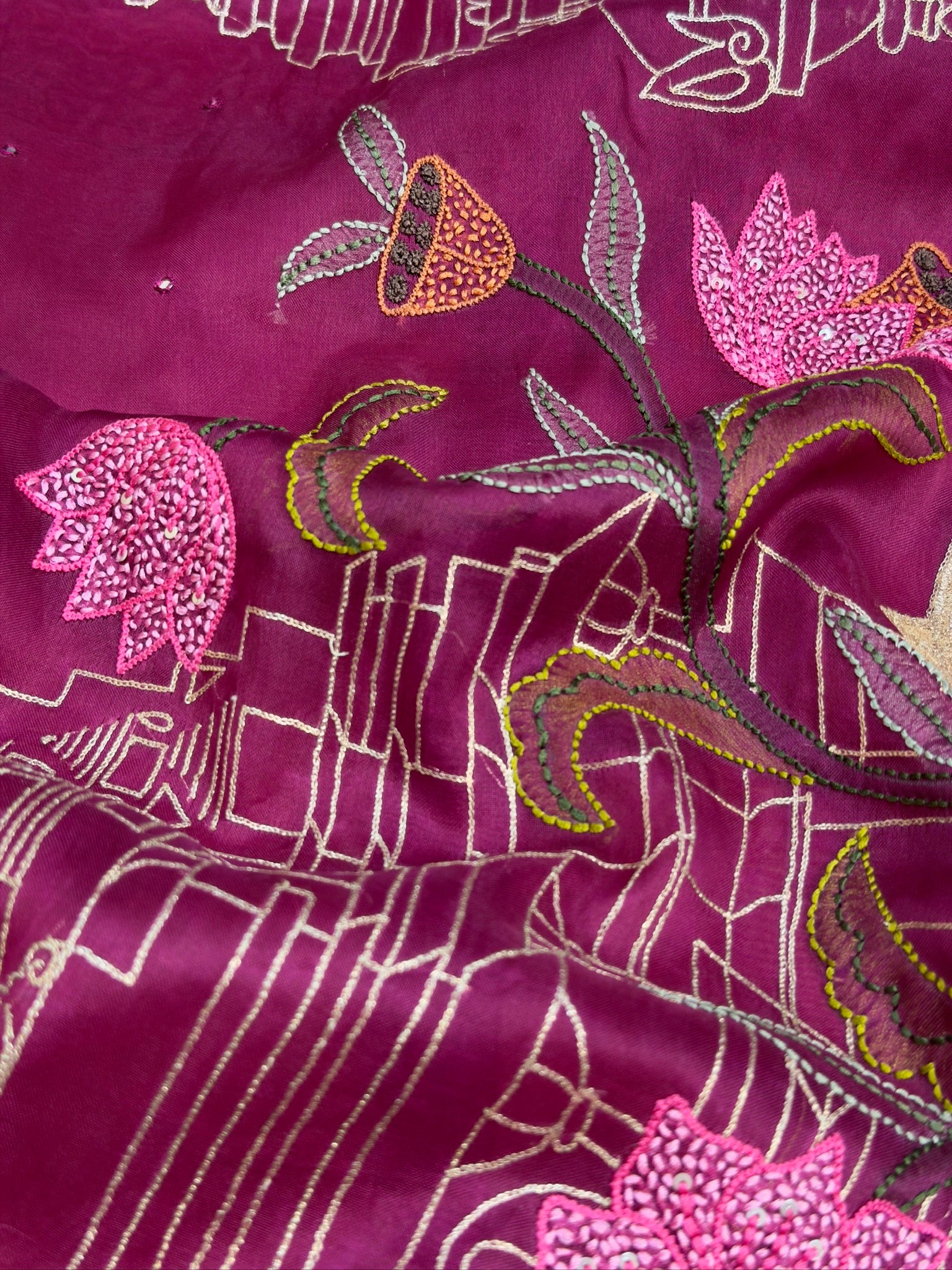 Founder Choice 066: Magenta Pure Organza Kora Saree with Sequins, Handcrafted Appliqué Pallu & Artistic Handwork Border