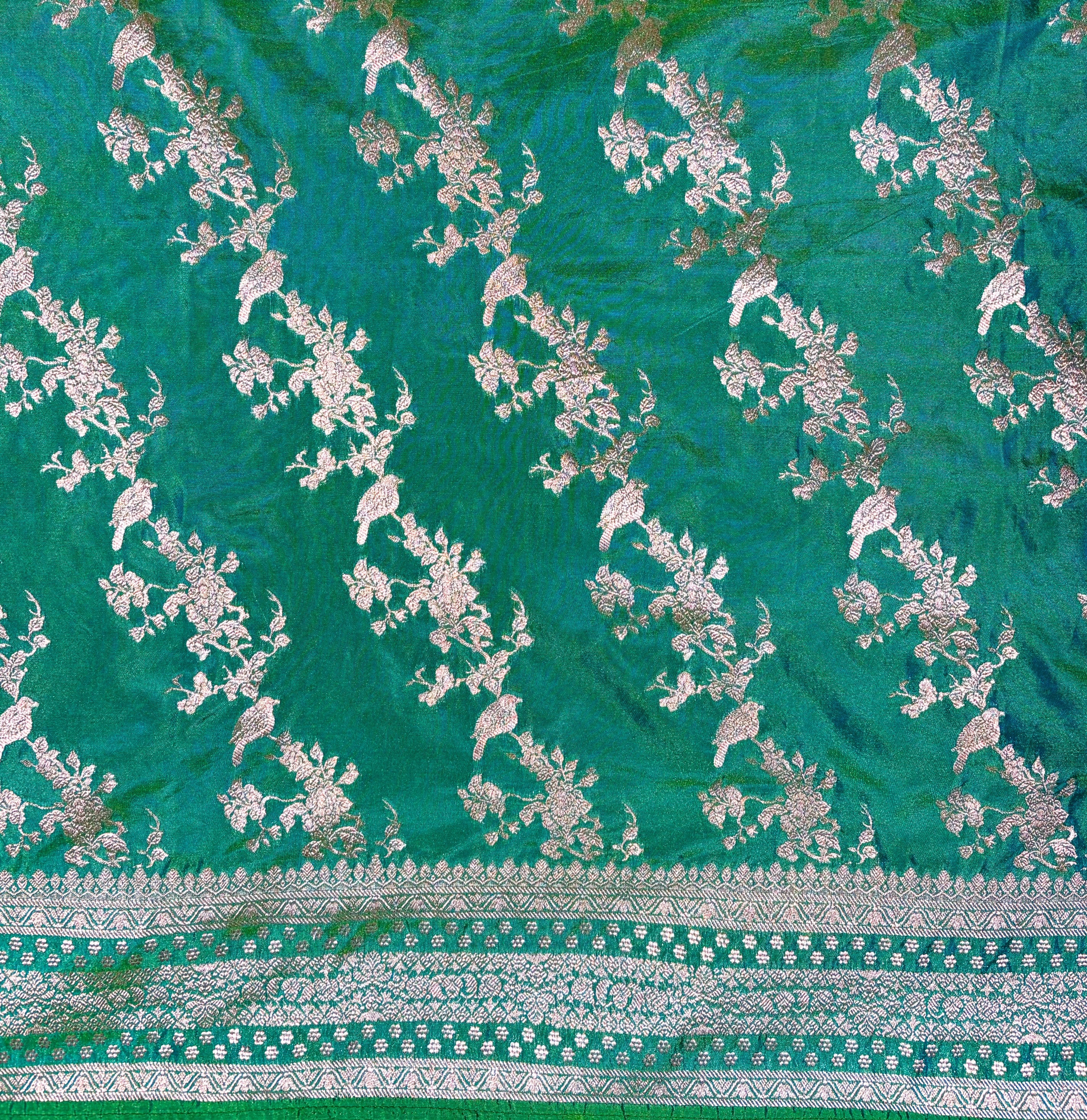 WAAH BANARAS 150: Dual Tone Pine Green Semi Katan Silk Saree with Gold Zari Floral Jaal