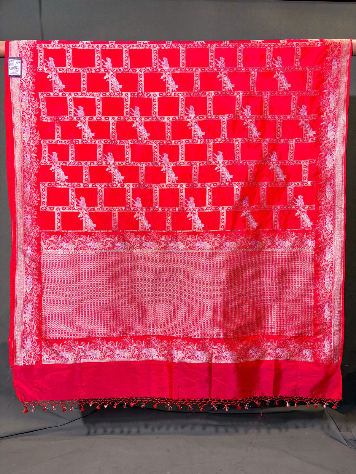 Waah Banaras 109: Royal Dual Tone Rust Red Semi Katan Banarasi Saree with Sona Rupa Zari & Heritage Jaal Design