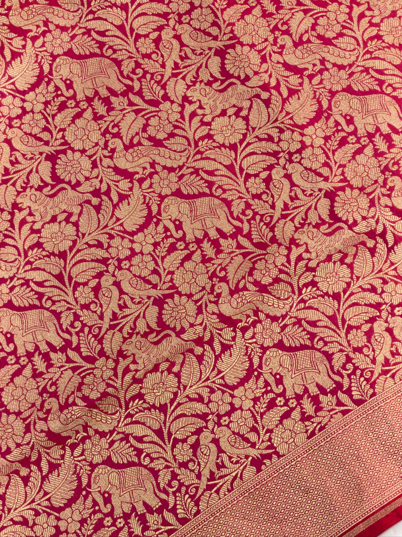 VIRASAT 431: Gajari Pink Pure Handloom Katan Silk Saree with Kadwa Zari Allover Buta & Grand Banarasi Border