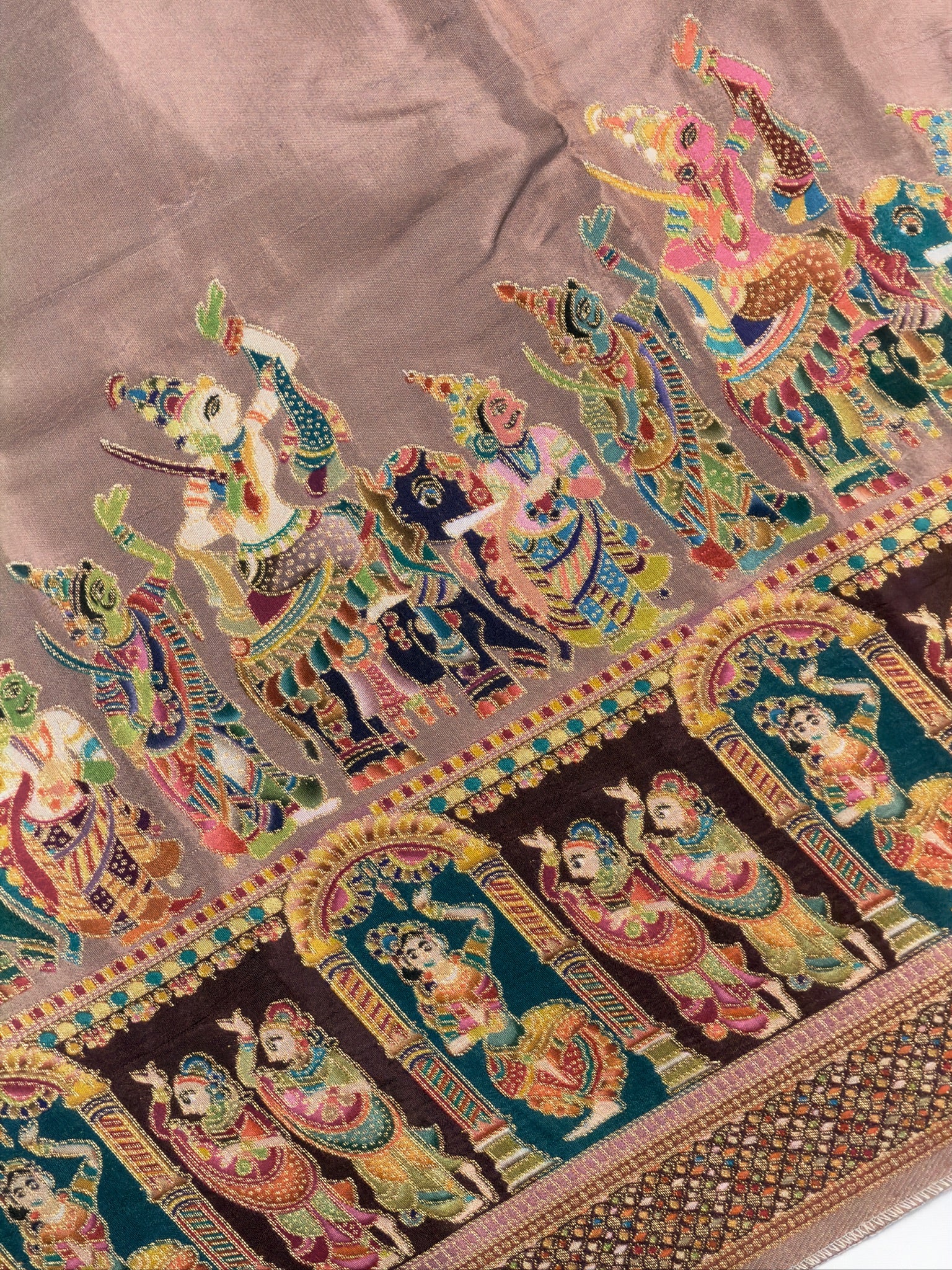 UTSAV BANARAS 477B: Dusty Pink Butter Silk Saree with Heritage Position Print & Contrast Blouse