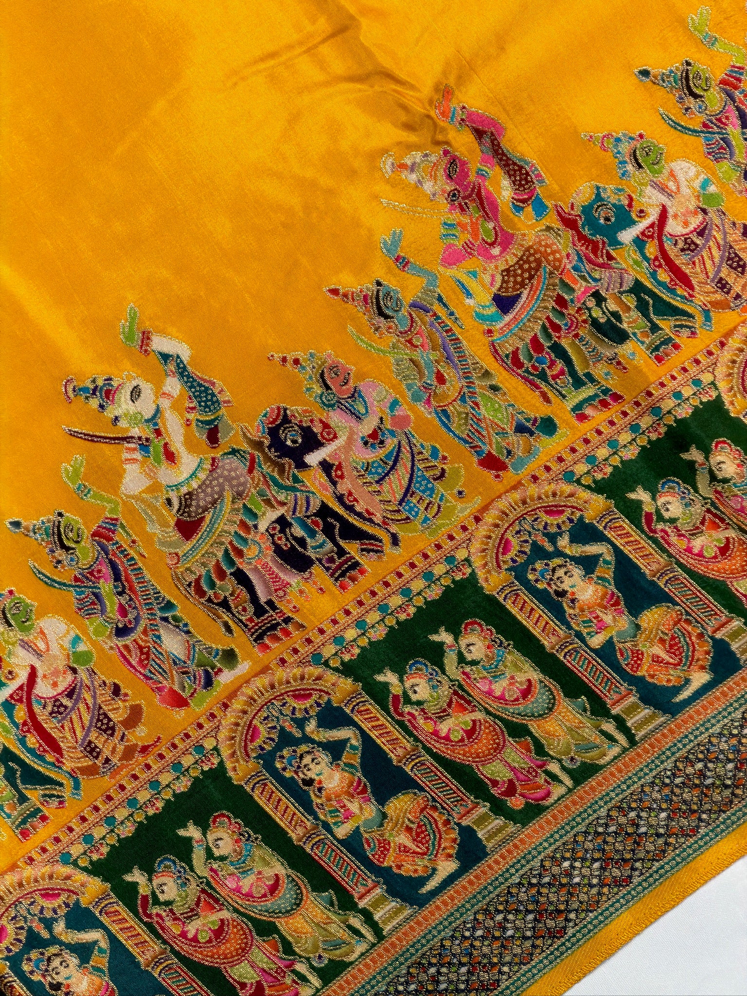 UTSAV BANARAS 477C: Mustard Yellow Butter Silk Saree with Heritage Position Print & Contrast Blouse
