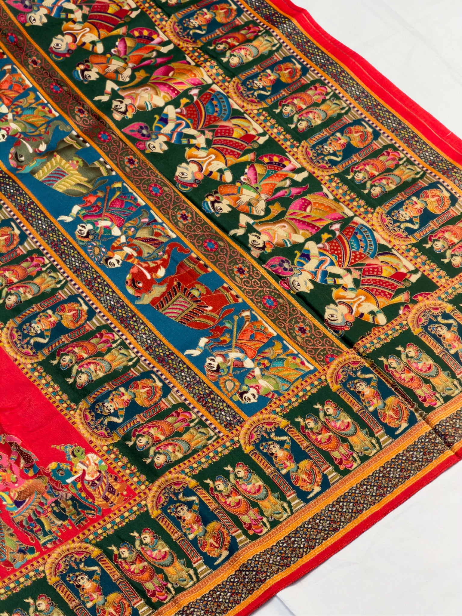 UTSAV BANARAS 477F: Cherry Red Butter Silk Saree with Heritage Position Print & Contrast Blouse