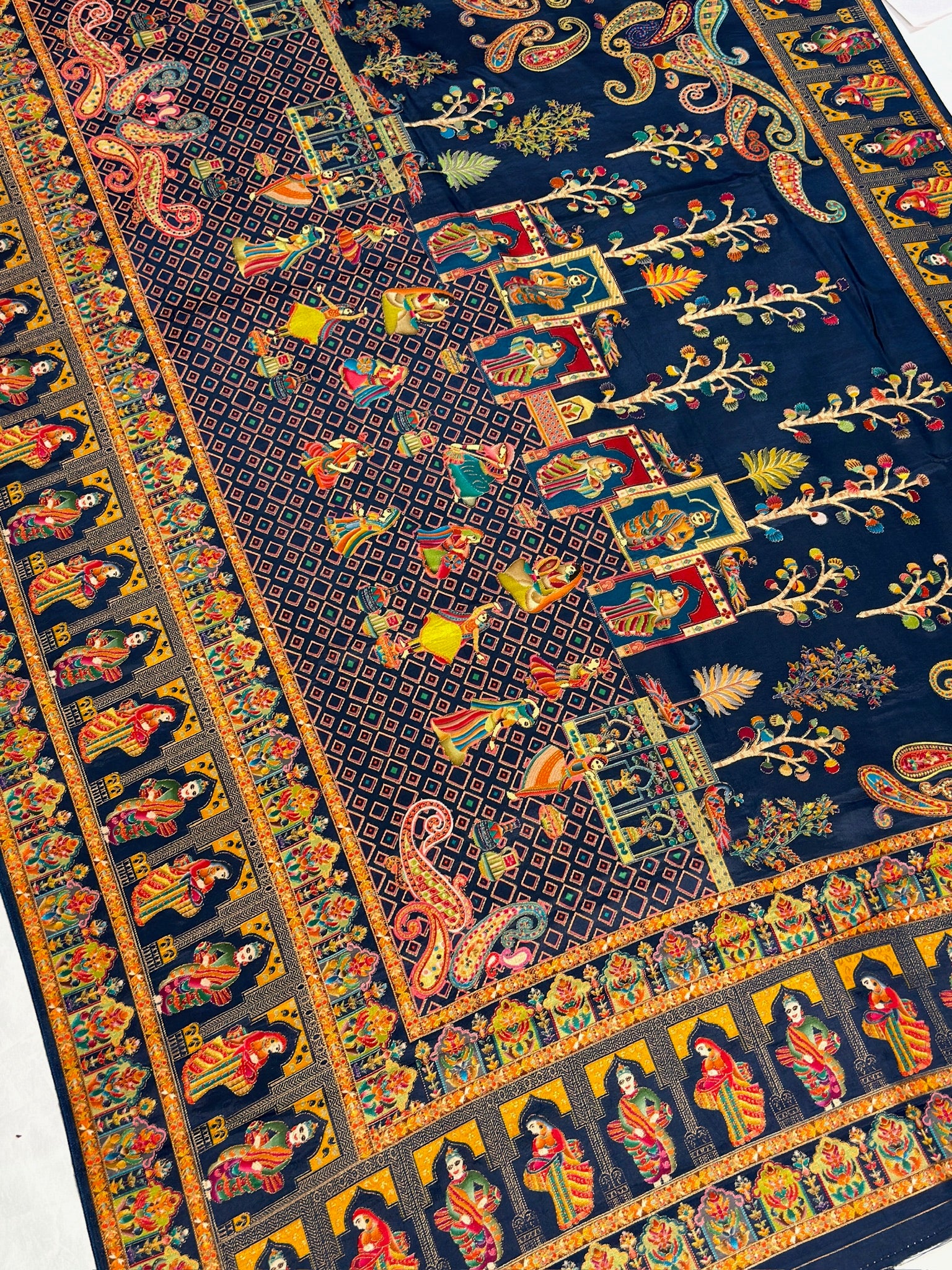 UTSAV BANARAS 475H: Navy Blue Butter Silk Saree with Heritage Position Print & Contrast Blouse