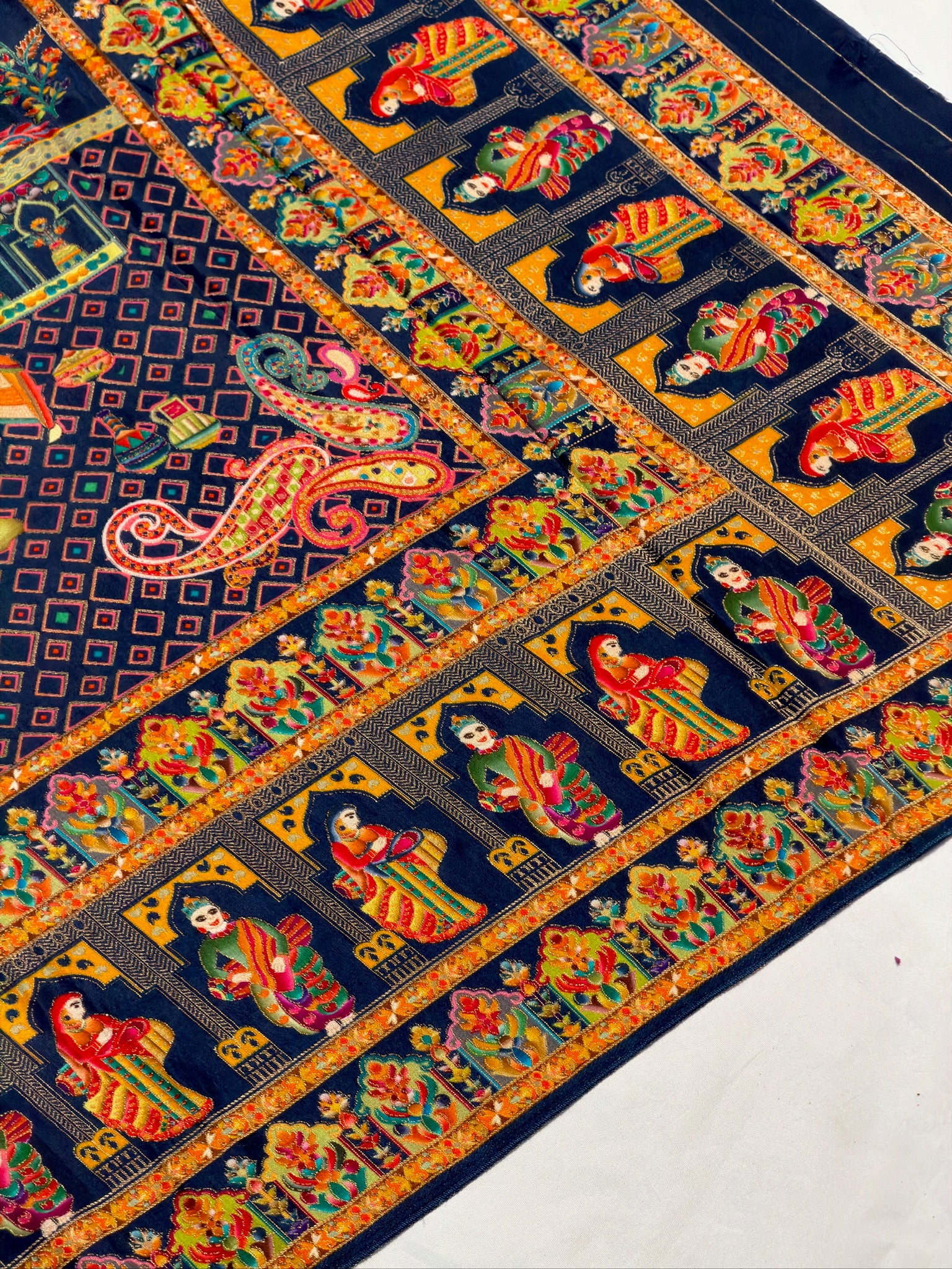 UTSAV BANARAS 475H: Navy Blue Butter Silk Saree with Heritage Position Print & Contrast Blouse