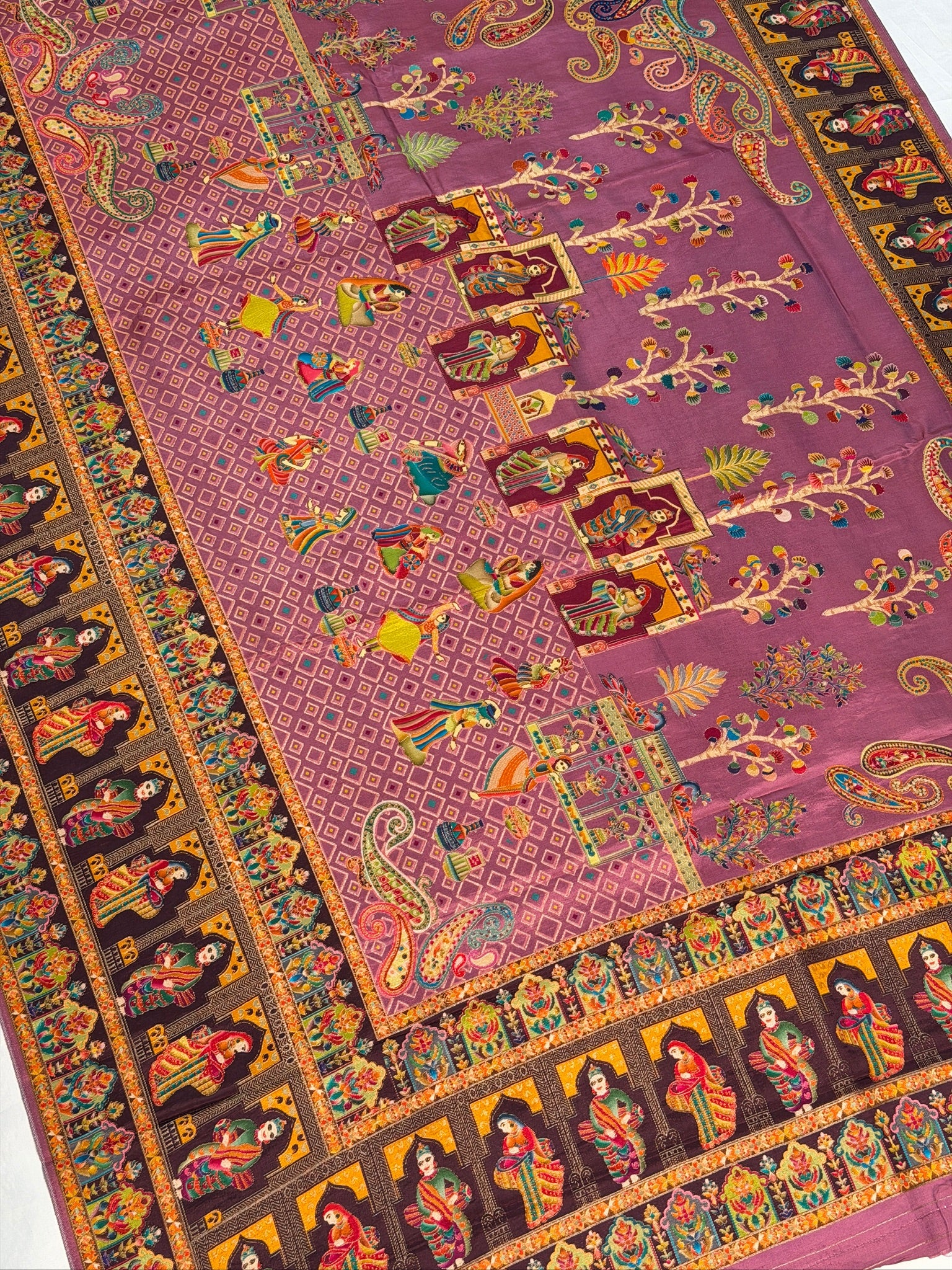 UTSAV BANARAS 475: Lotus Pink Butter Silk Saree with Heritage Position Print & Contrast Blouse