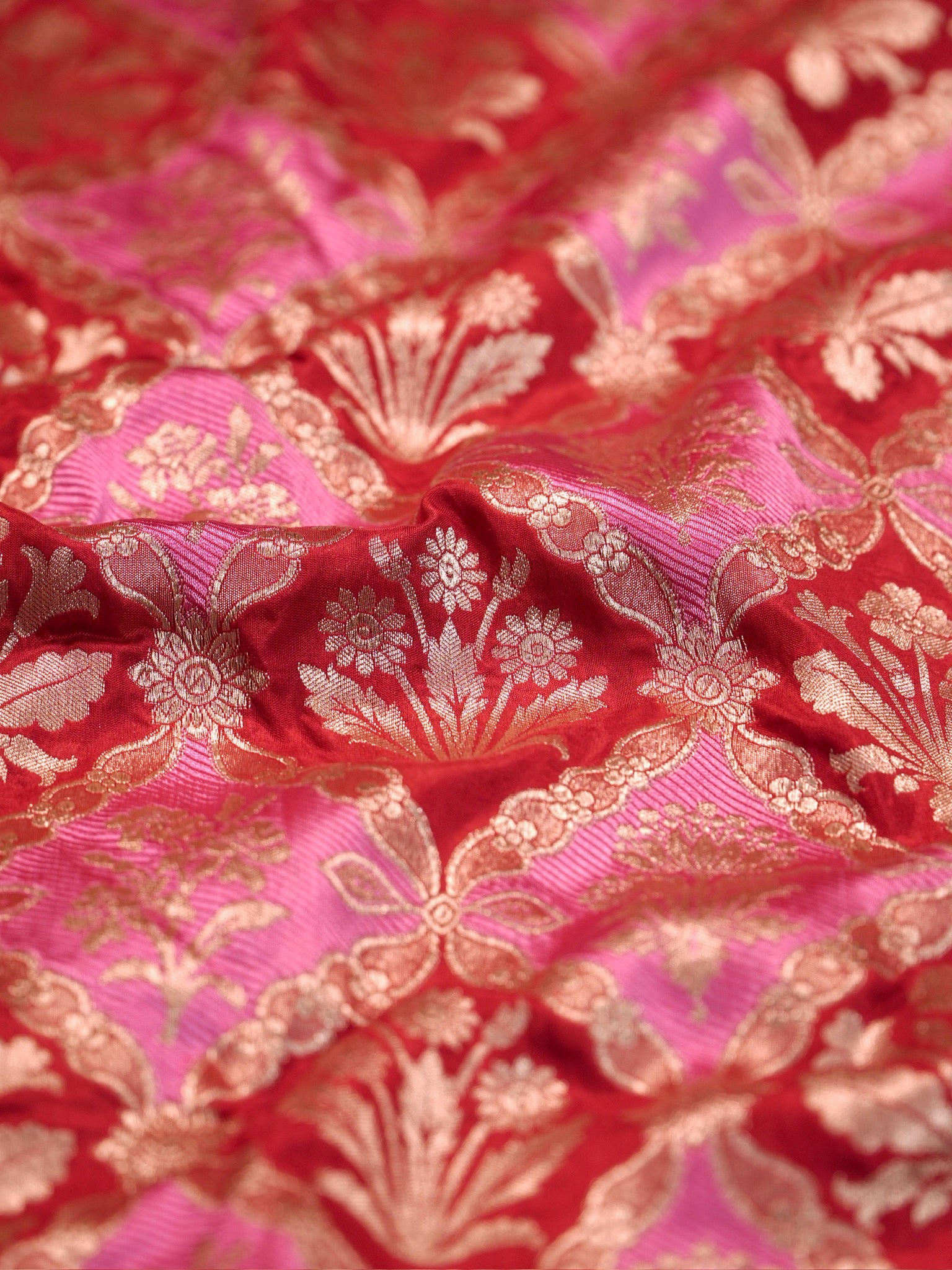 VIRASAT 427A: Silk Mark Certified Green Pure Handloom Silk Saree with Kadwa Zari Weaving