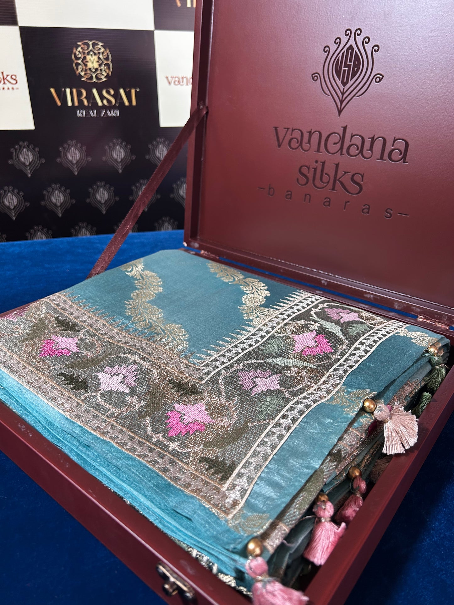 "VIRASAT 158" Firoza Classic Banarasi Rangkaat Saree with Nine Yard Embroidery Border and 5-Color Zari Work