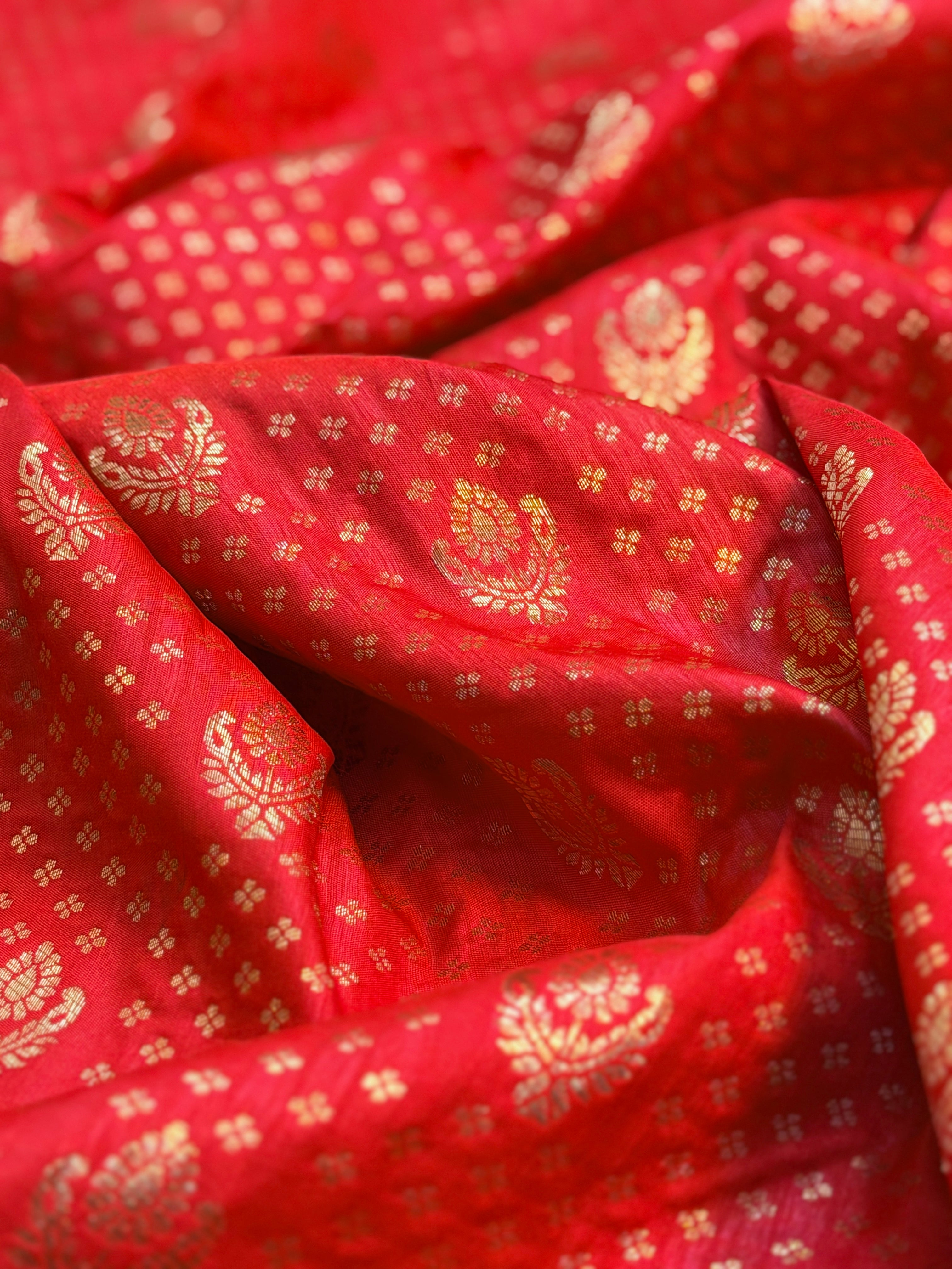 UTSAV BANARAS 450: Royal Vermilion Red Banarasi Silk Saree with Antique Zari Floral Border