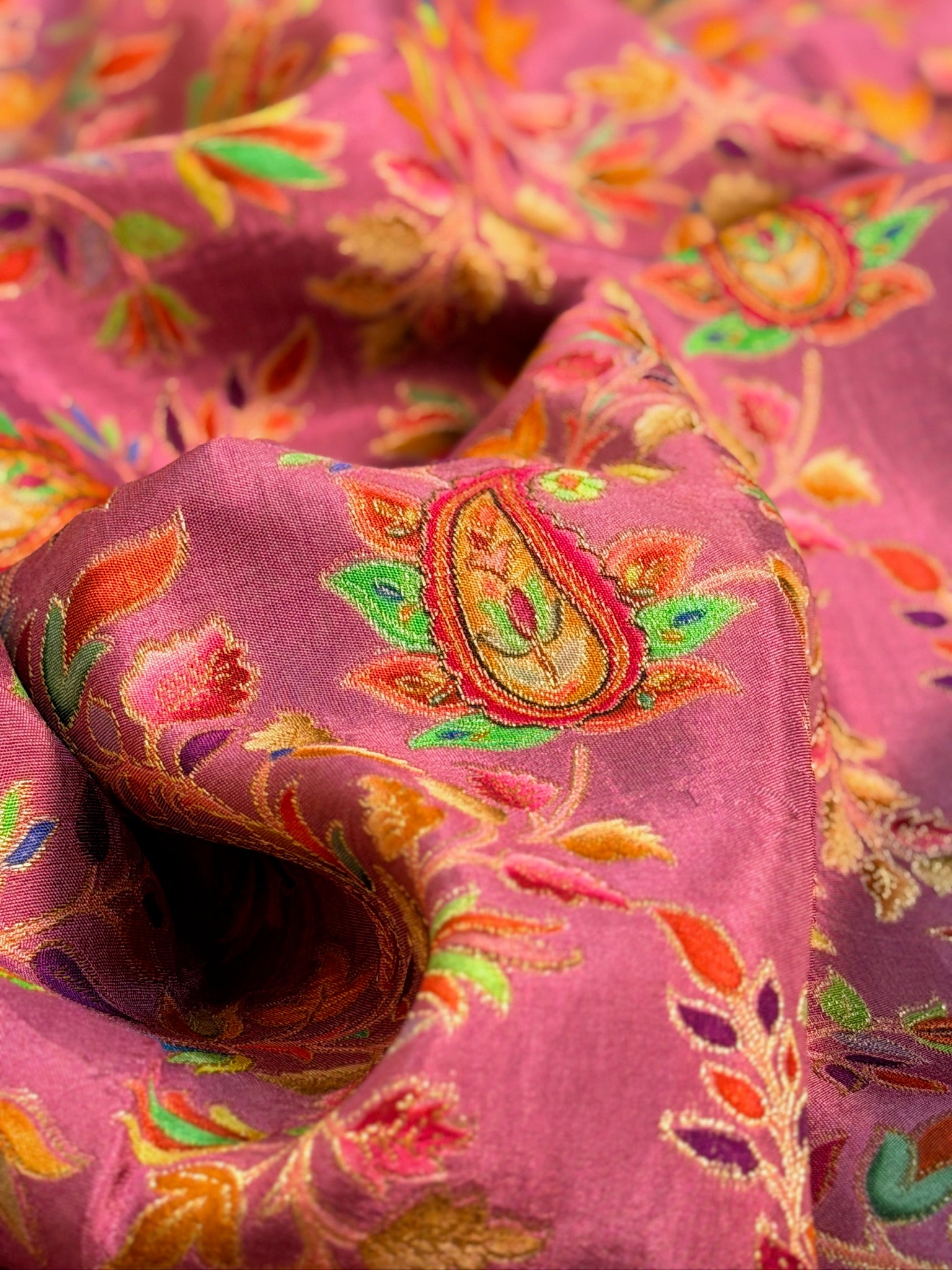 UTSAV BANARAS 478: Purple Mauve Butter Silk Saree with Royal Paisley Position Print & Contrast Blouse