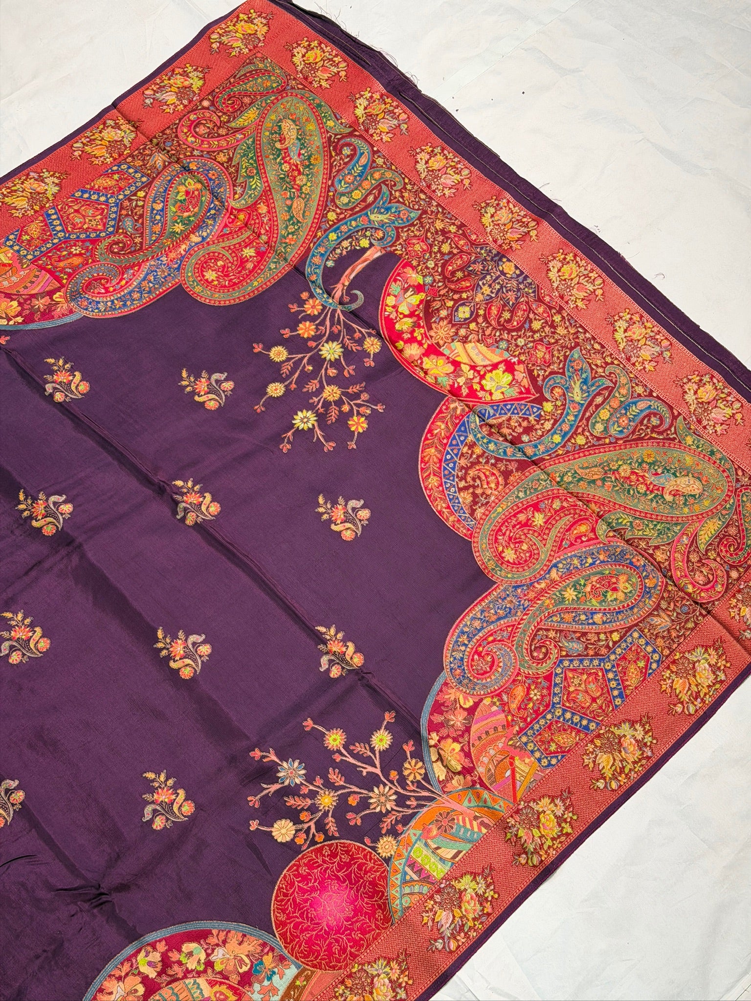 UTSAV BANARAS 476E: Purple Butter Silk Saree with Royal Paisley Position Print & Contrast Blouse